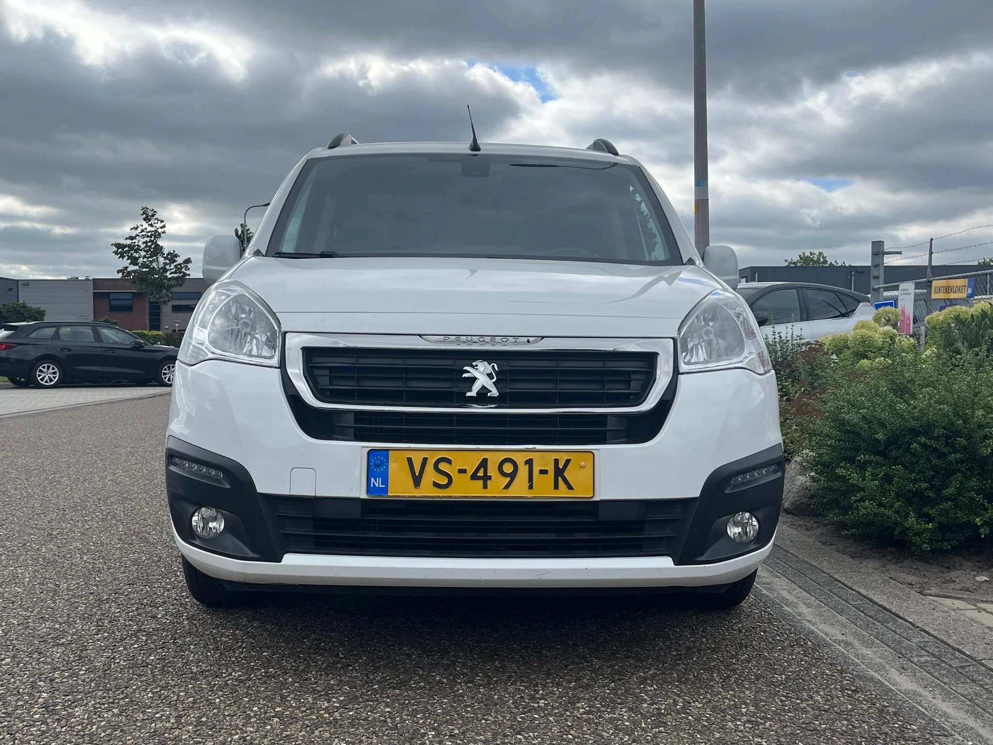 Hoofdafbeelding Peugeot Partner