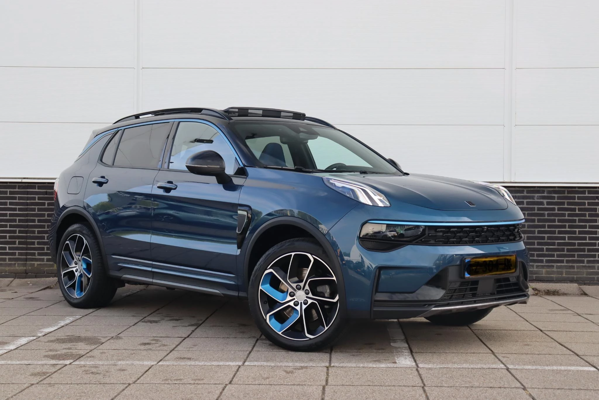 Hoofdafbeelding Lynk & Co 01
