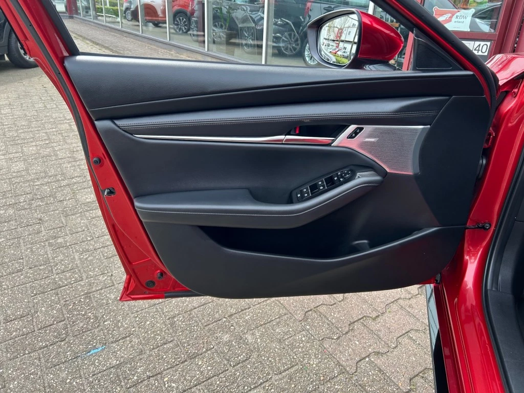 Hoofdafbeelding Mazda 3