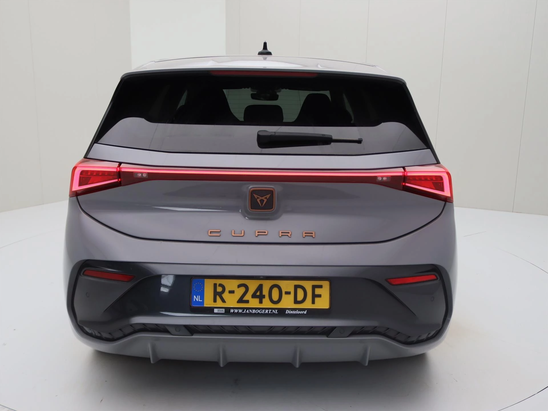 Hoofdafbeelding CUPRA Born