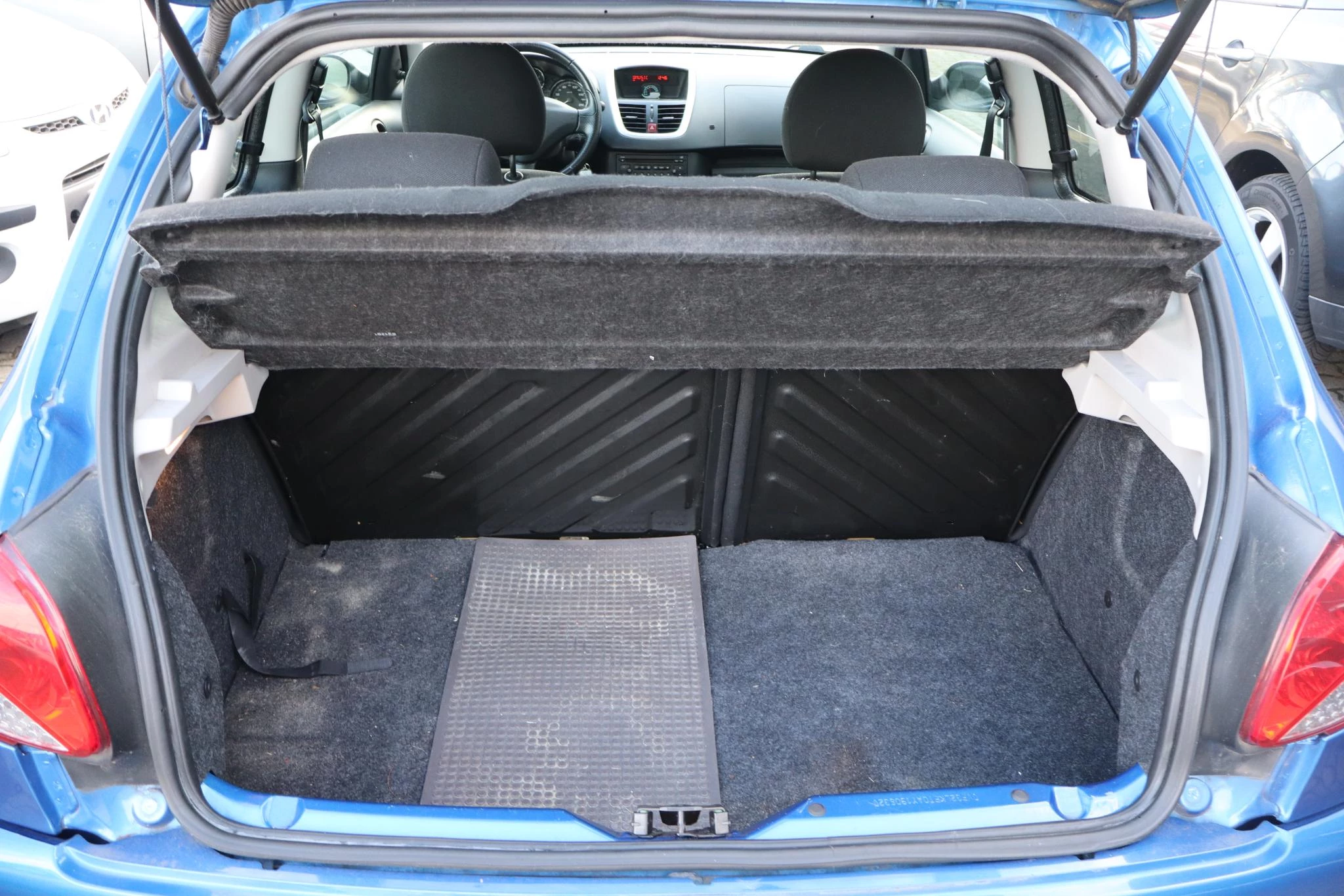 Hoofdafbeelding Peugeot 206