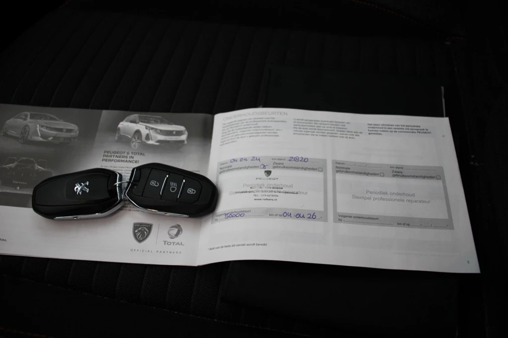 Hoofdafbeelding Peugeot e-208