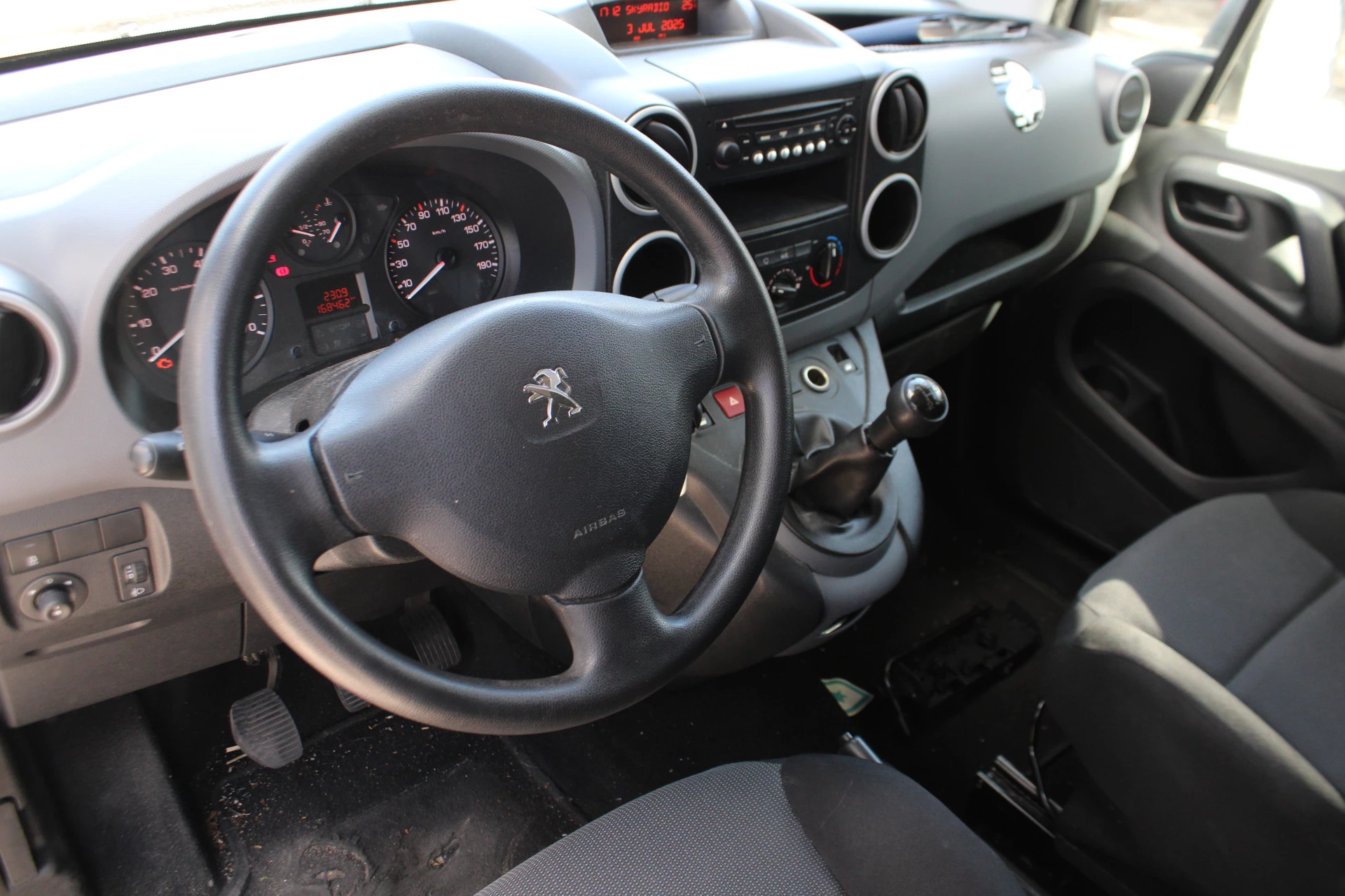 Hoofdafbeelding Peugeot Partner
