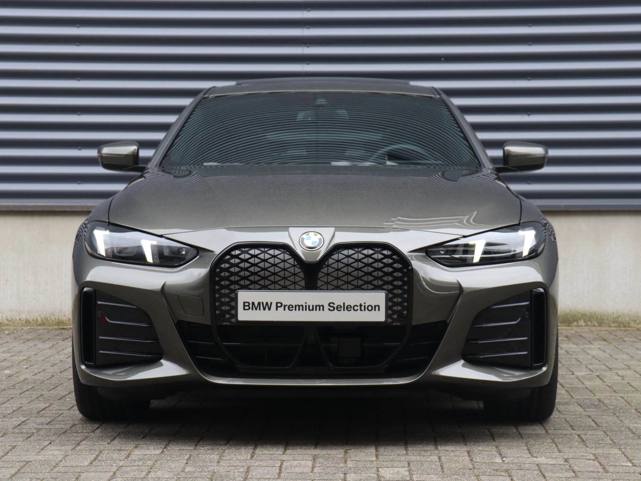 Hoofdafbeelding BMW i4