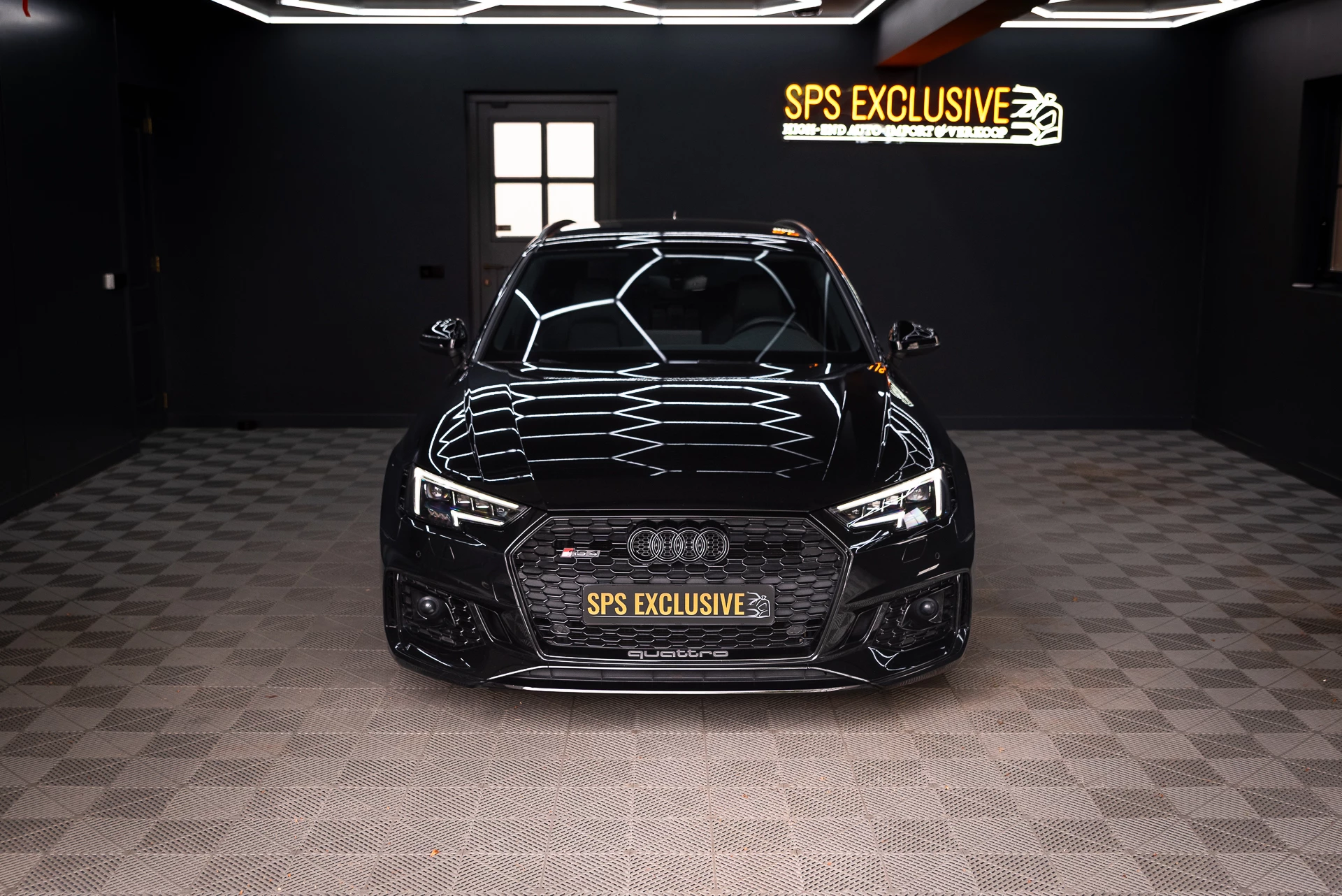 Hoofdafbeelding Audi RS4