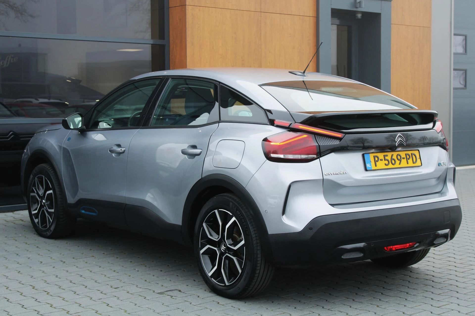 Hoofdafbeelding Citroën ë-C4