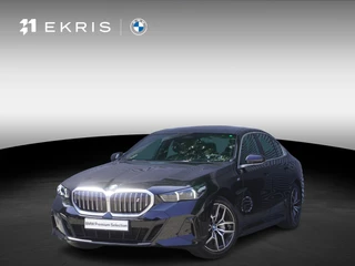 BMW i5 eDrive40 | M Sportpakket | Comfort Pack | Trekhaak met elektrisch wegklapbare kogel | Glazen panoramadak | Driving Assistant Plus | Harman-Kardon sound system