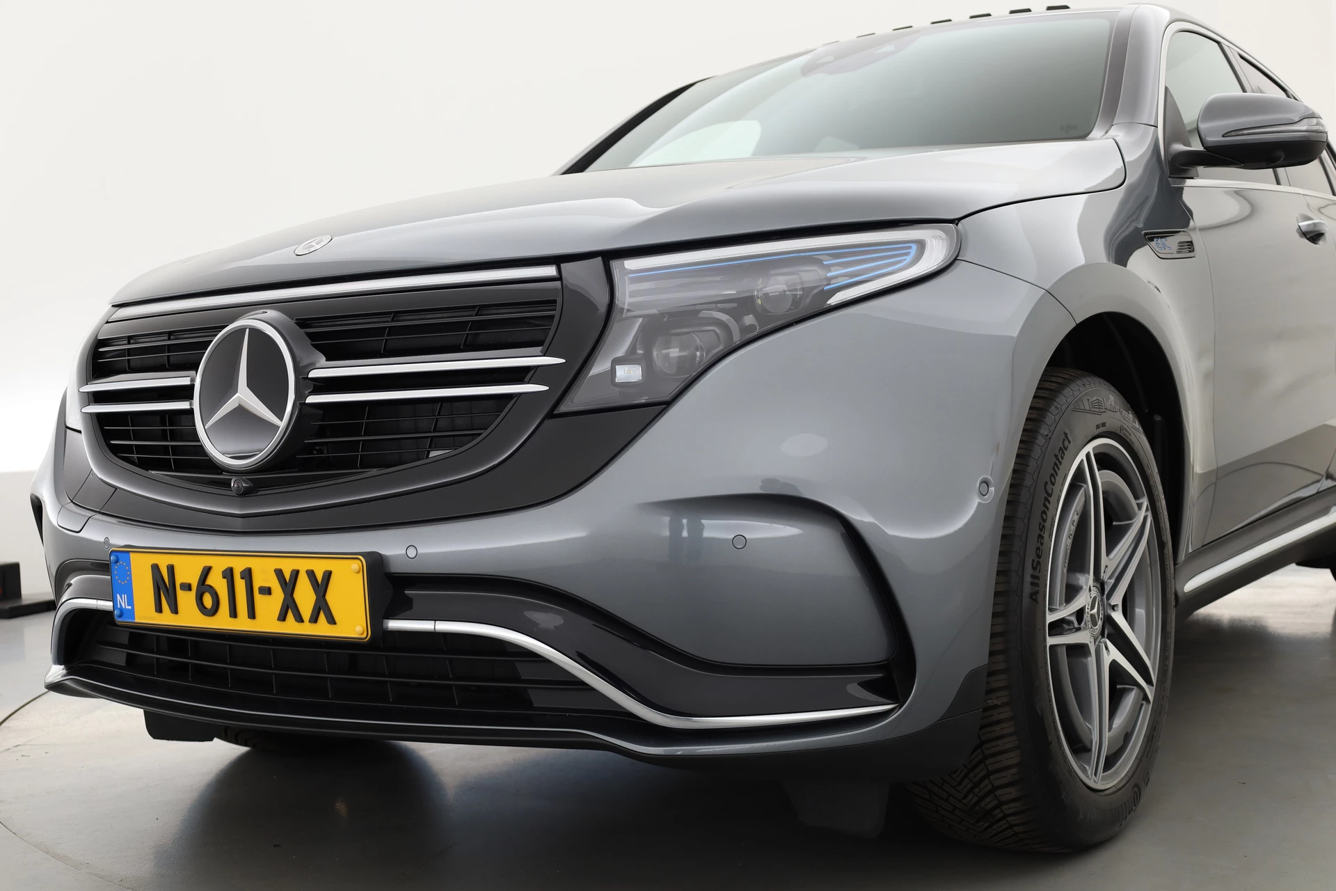 Hoofdafbeelding Mercedes-Benz EQC