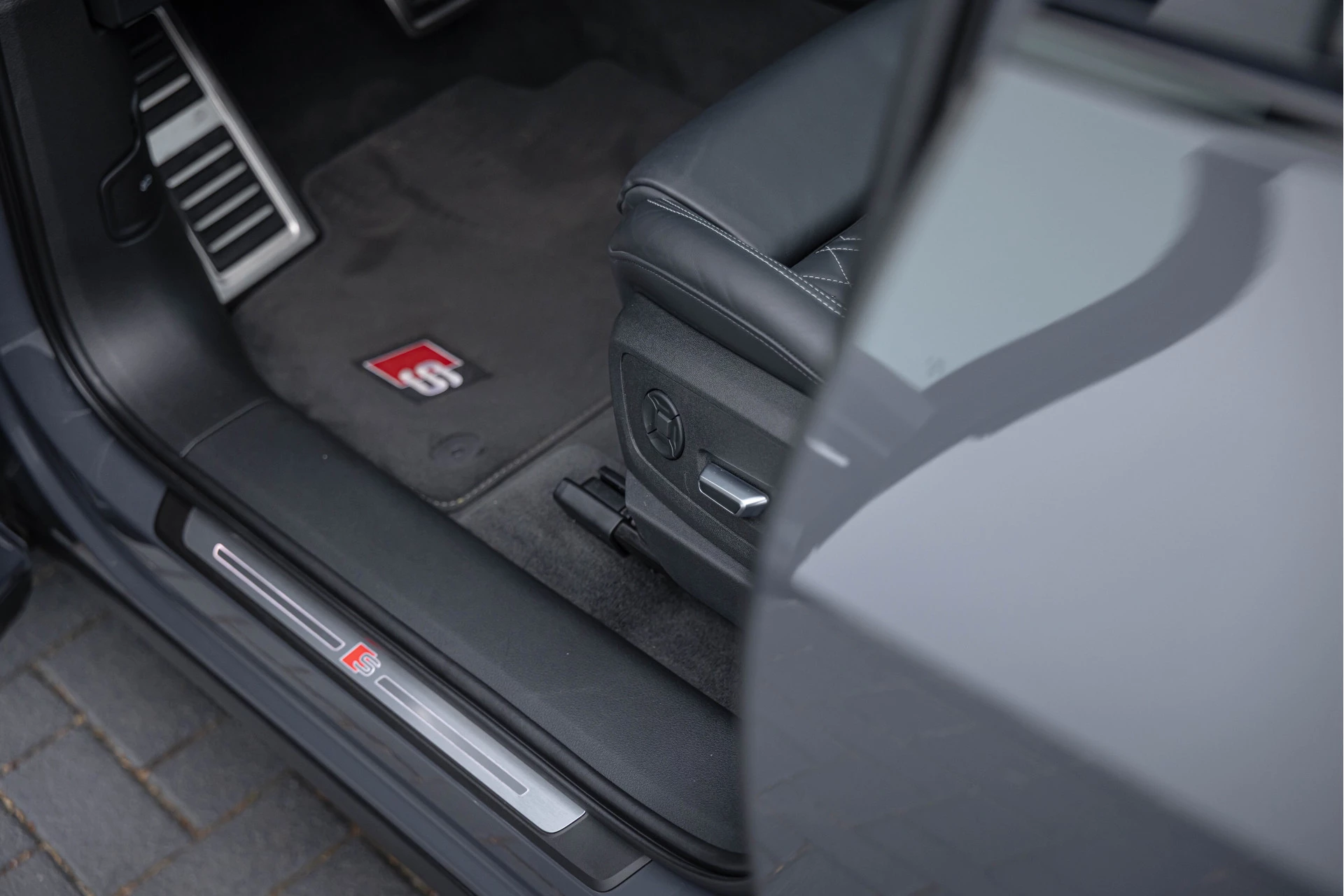 Hoofdafbeelding Audi Q8 Sportback e-tron