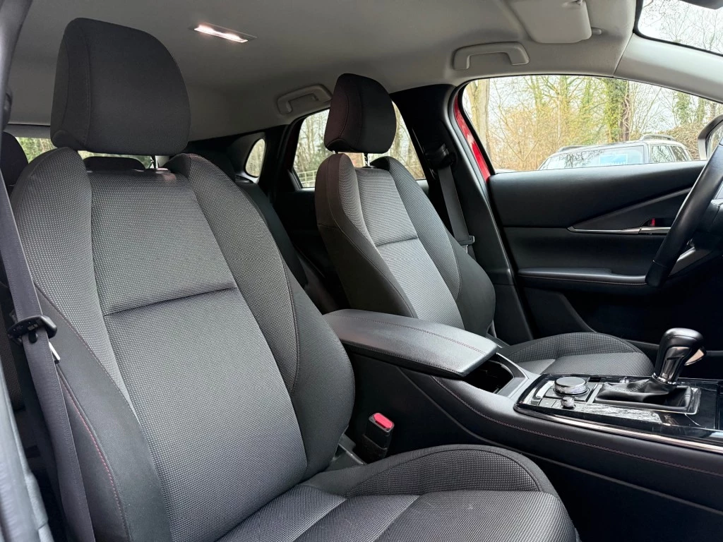 Hoofdafbeelding Mazda CX-30