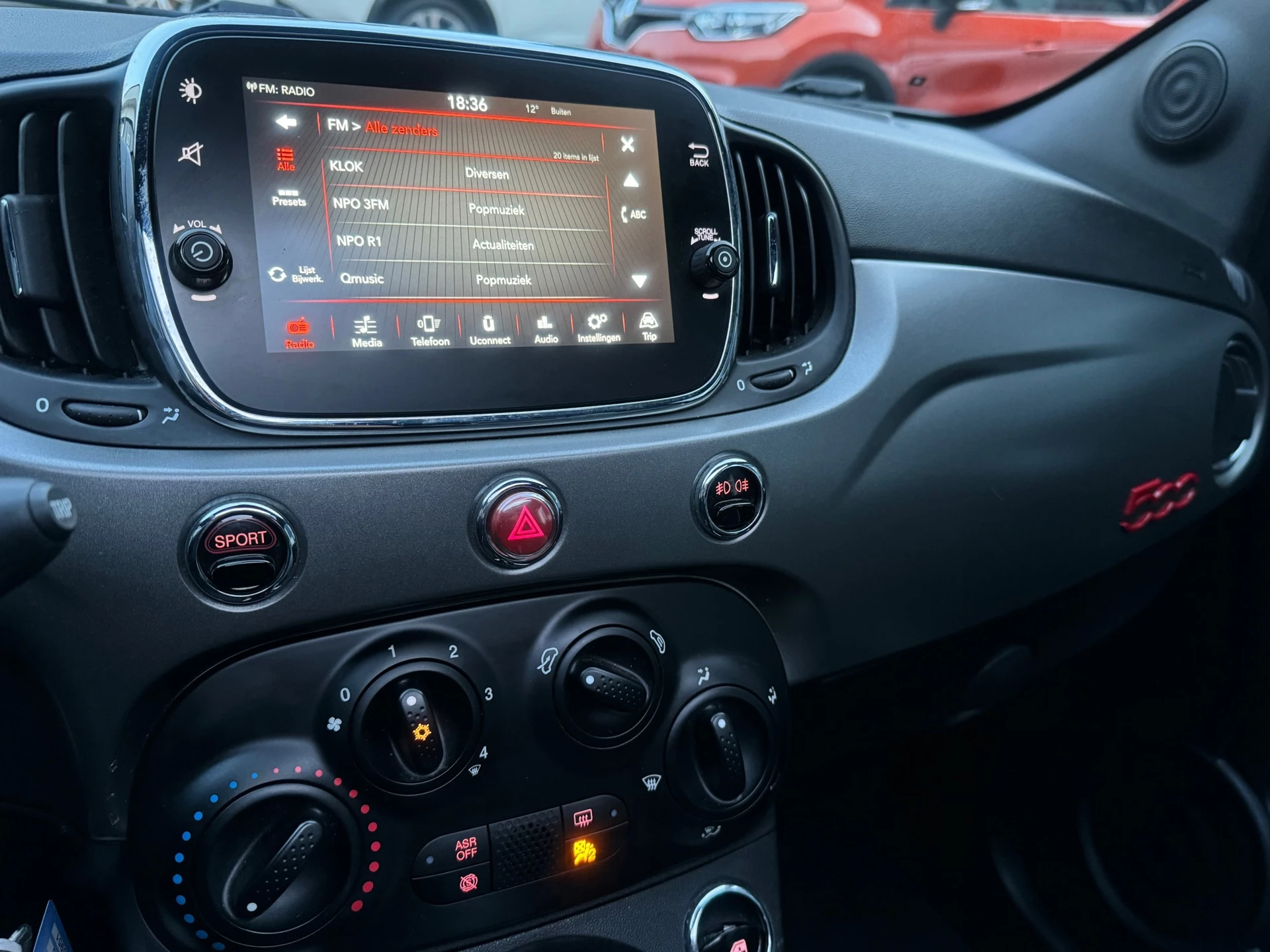 Hoofdafbeelding Fiat 500