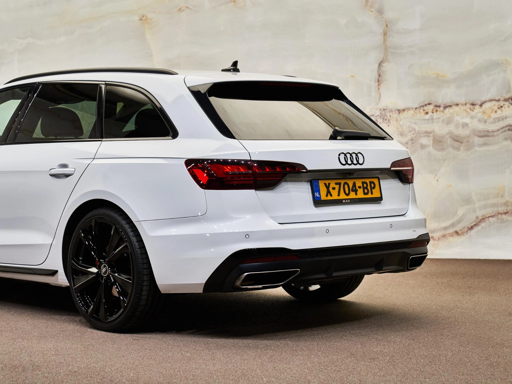 Hoofdafbeelding Audi A4