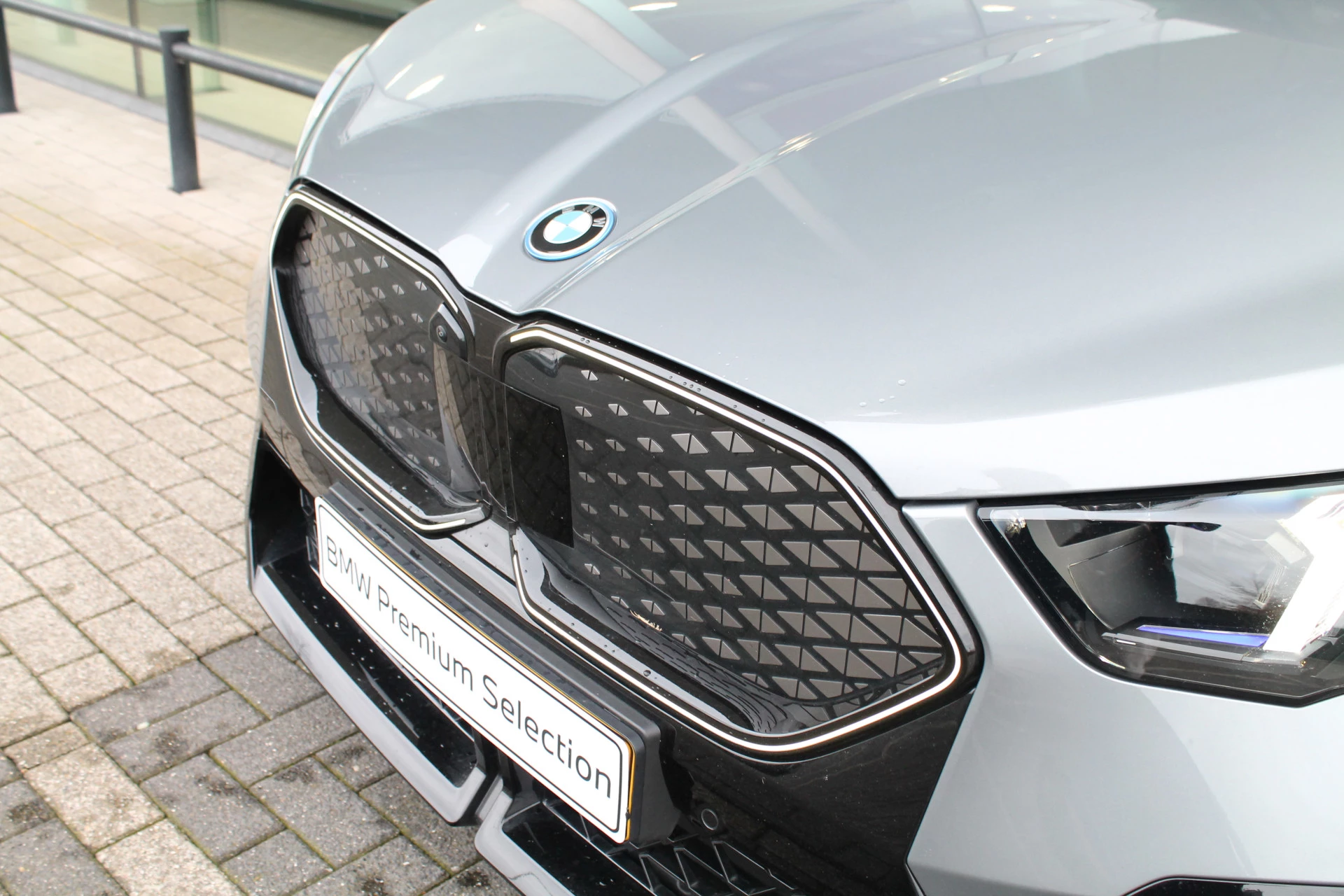 Hoofdafbeelding BMW iX2