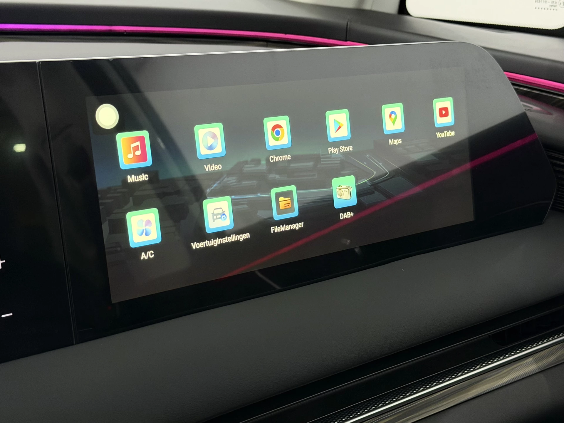 Hoofdafbeelding Forthing U-TOUR