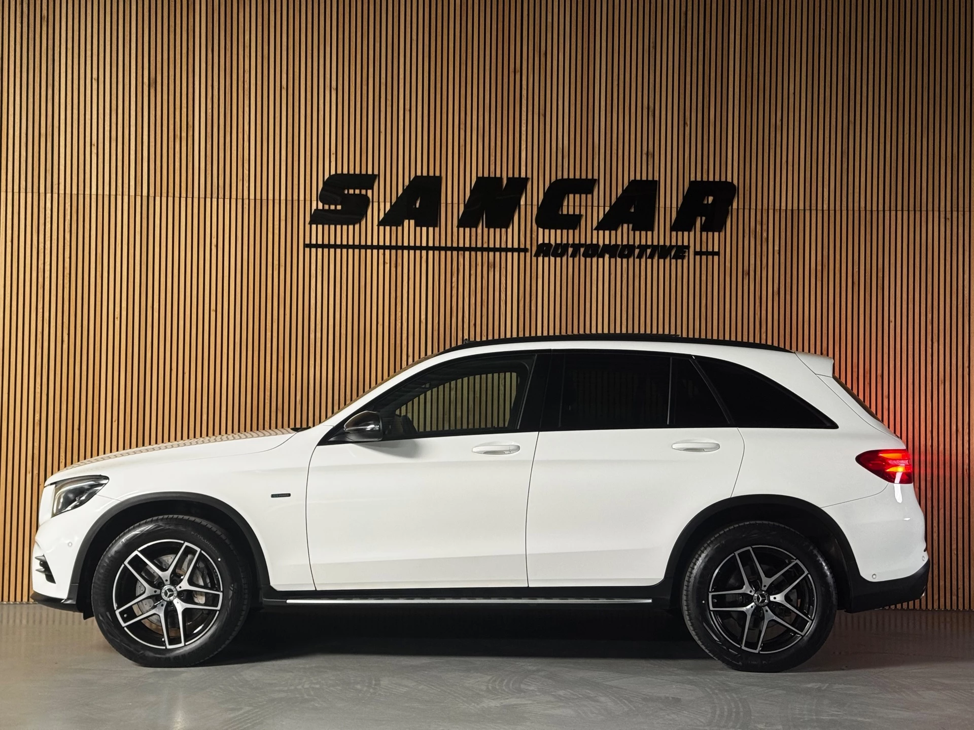 Hoofdafbeelding Mercedes-Benz GLC