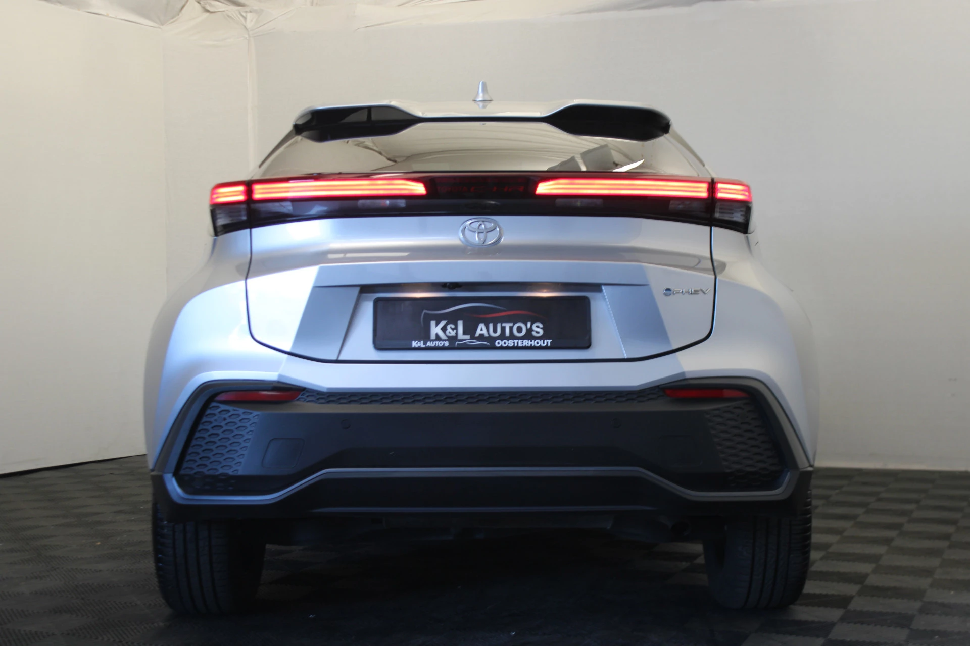 Hoofdafbeelding Toyota C-HR