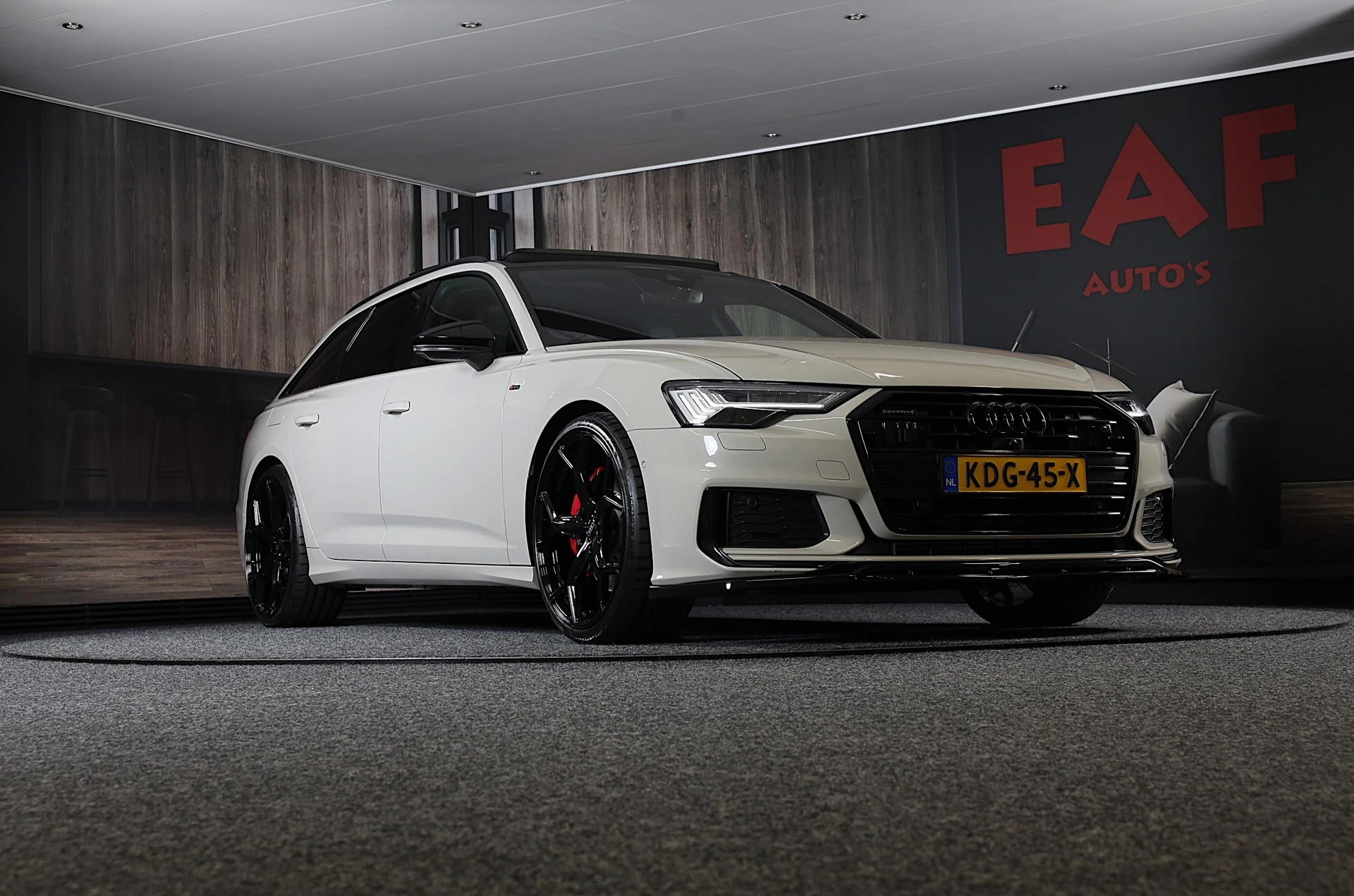 Hoofdafbeelding Audi A6