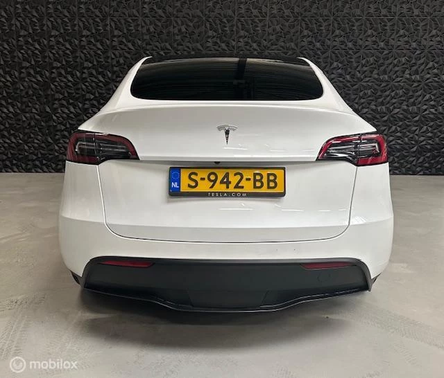 Hoofdafbeelding Tesla Model Y