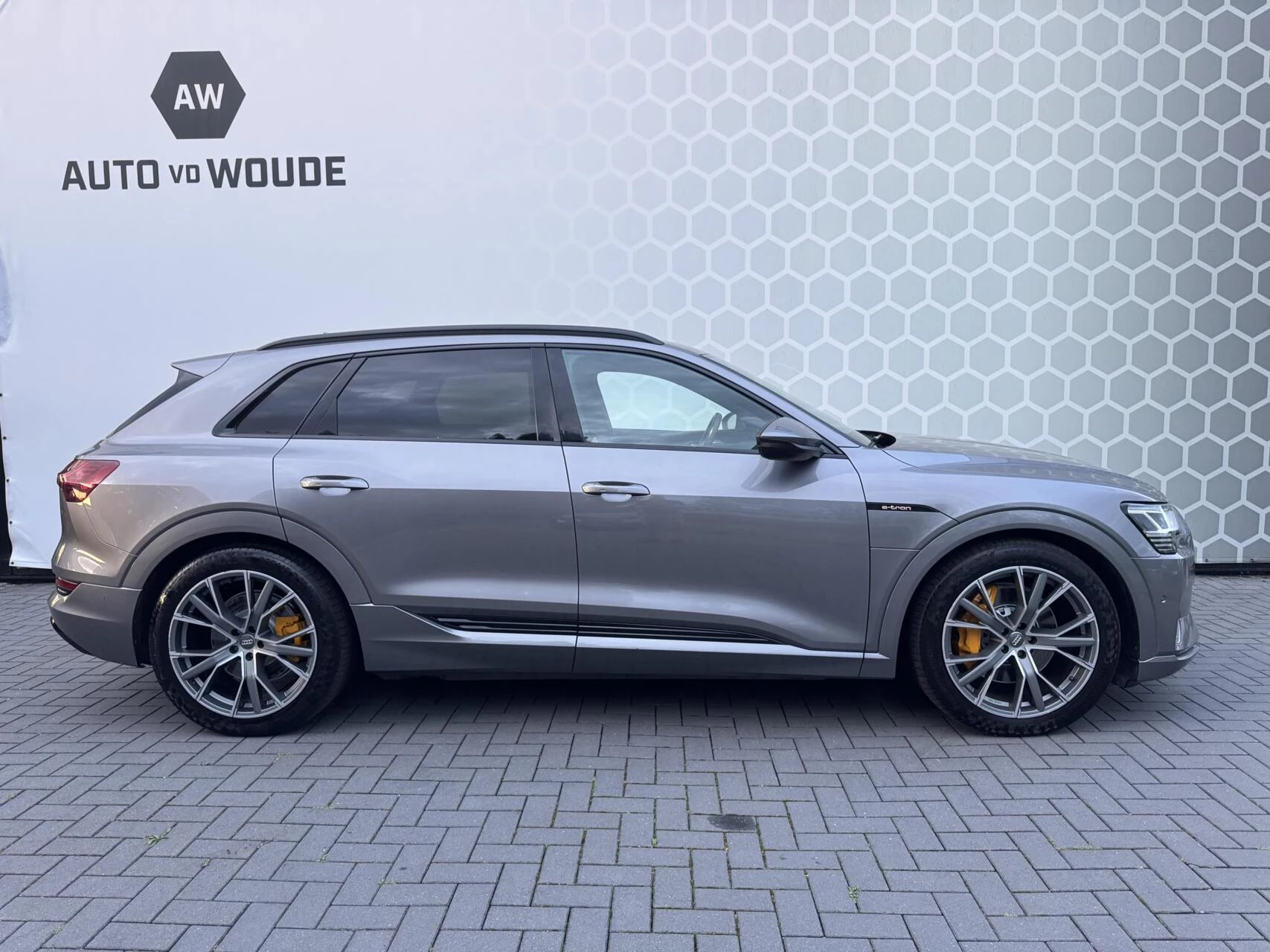 Hoofdafbeelding Audi e-tron