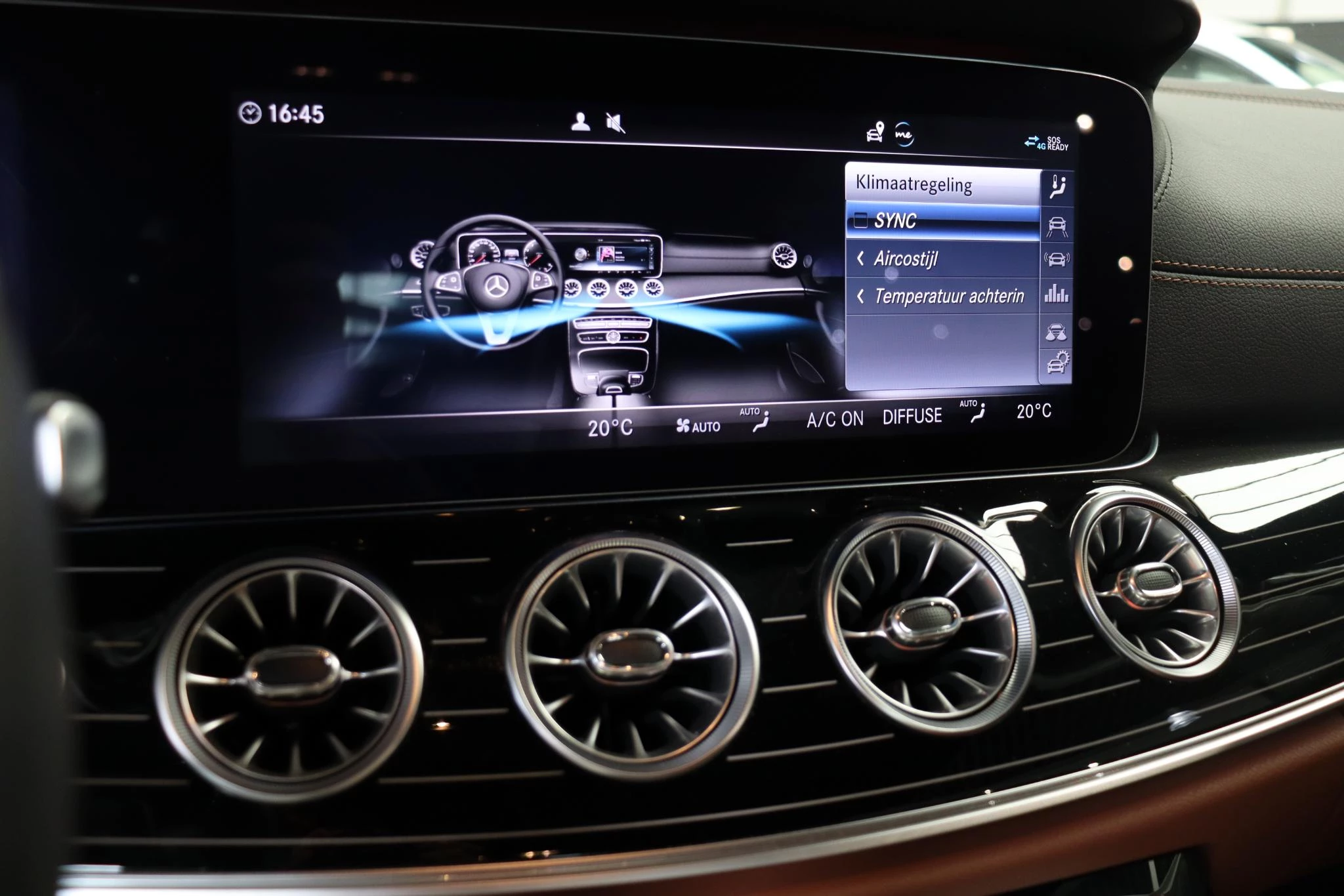 Hoofdafbeelding Mercedes-Benz E-Klasse