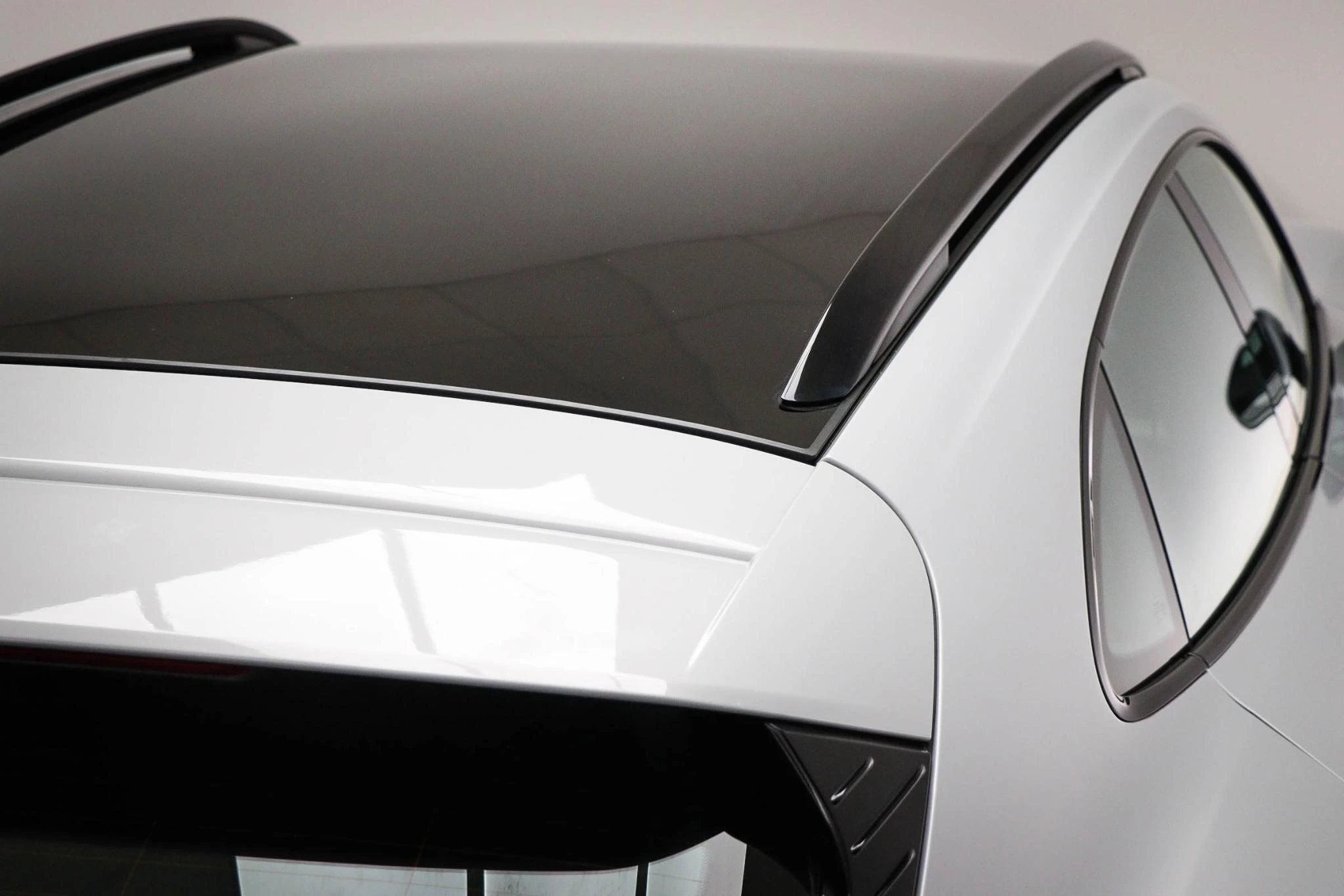 Hoofdafbeelding Porsche Taycan