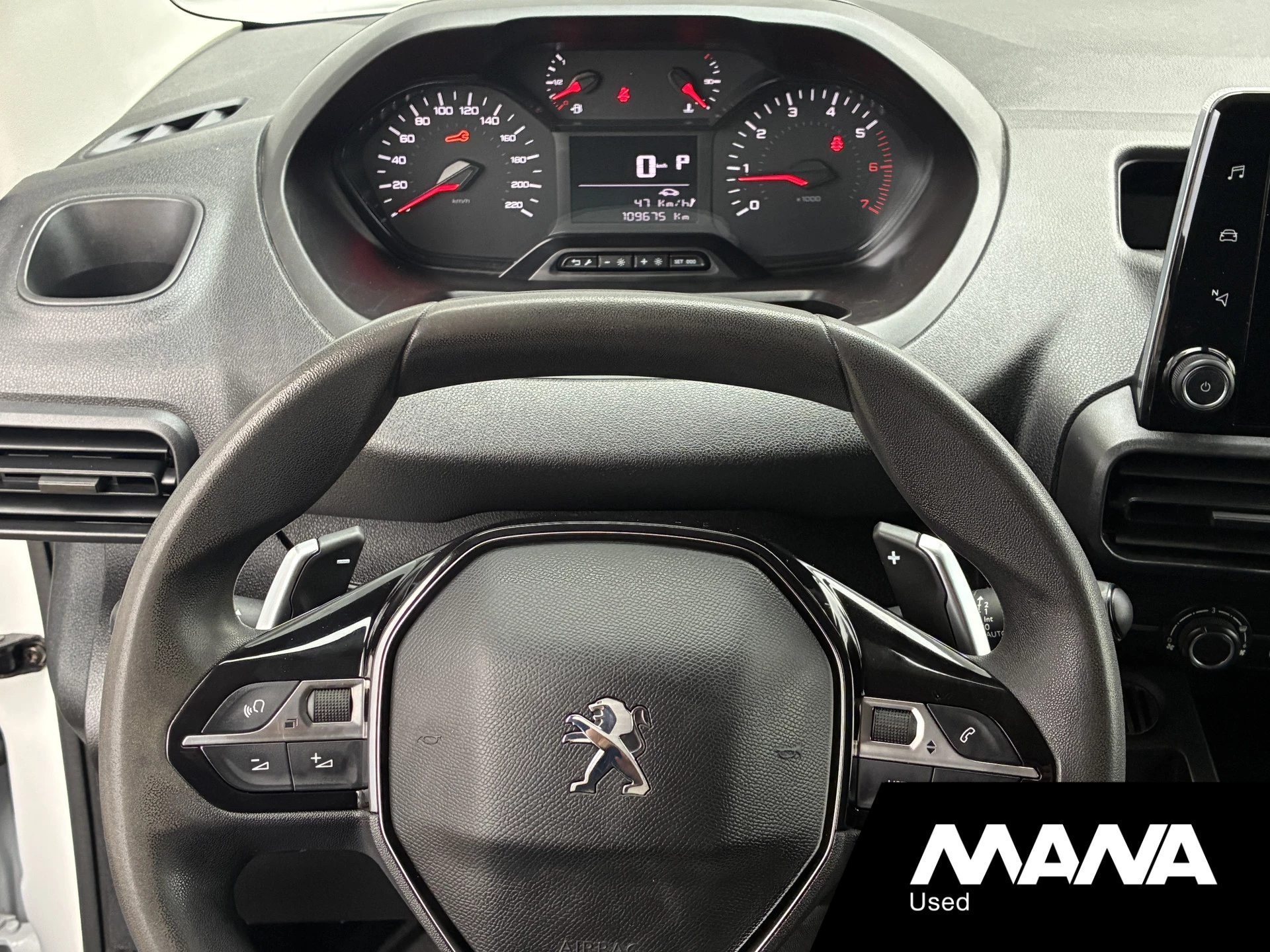 Hoofdafbeelding Peugeot Partner