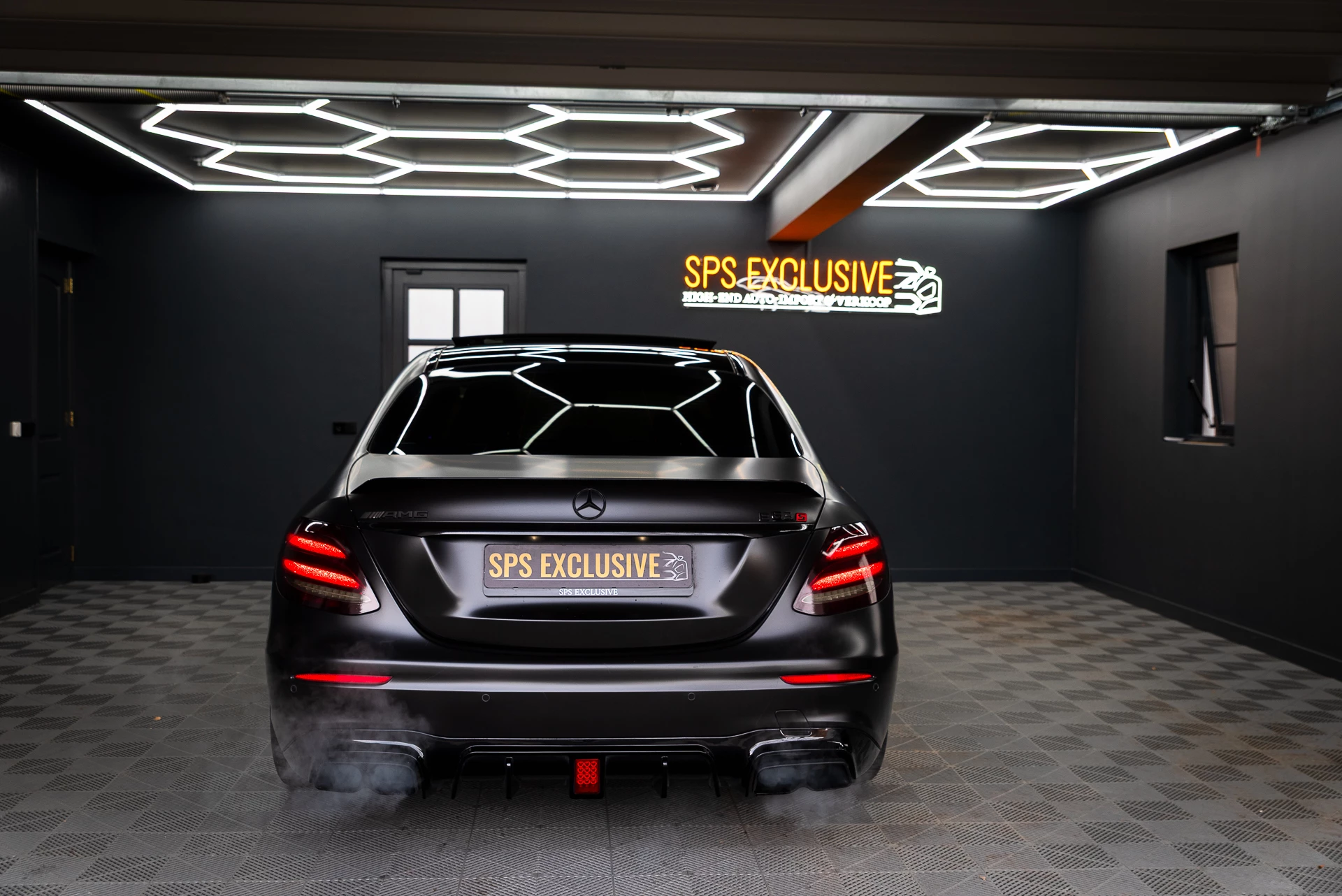 Hoofdafbeelding Mercedes-Benz E-Klasse