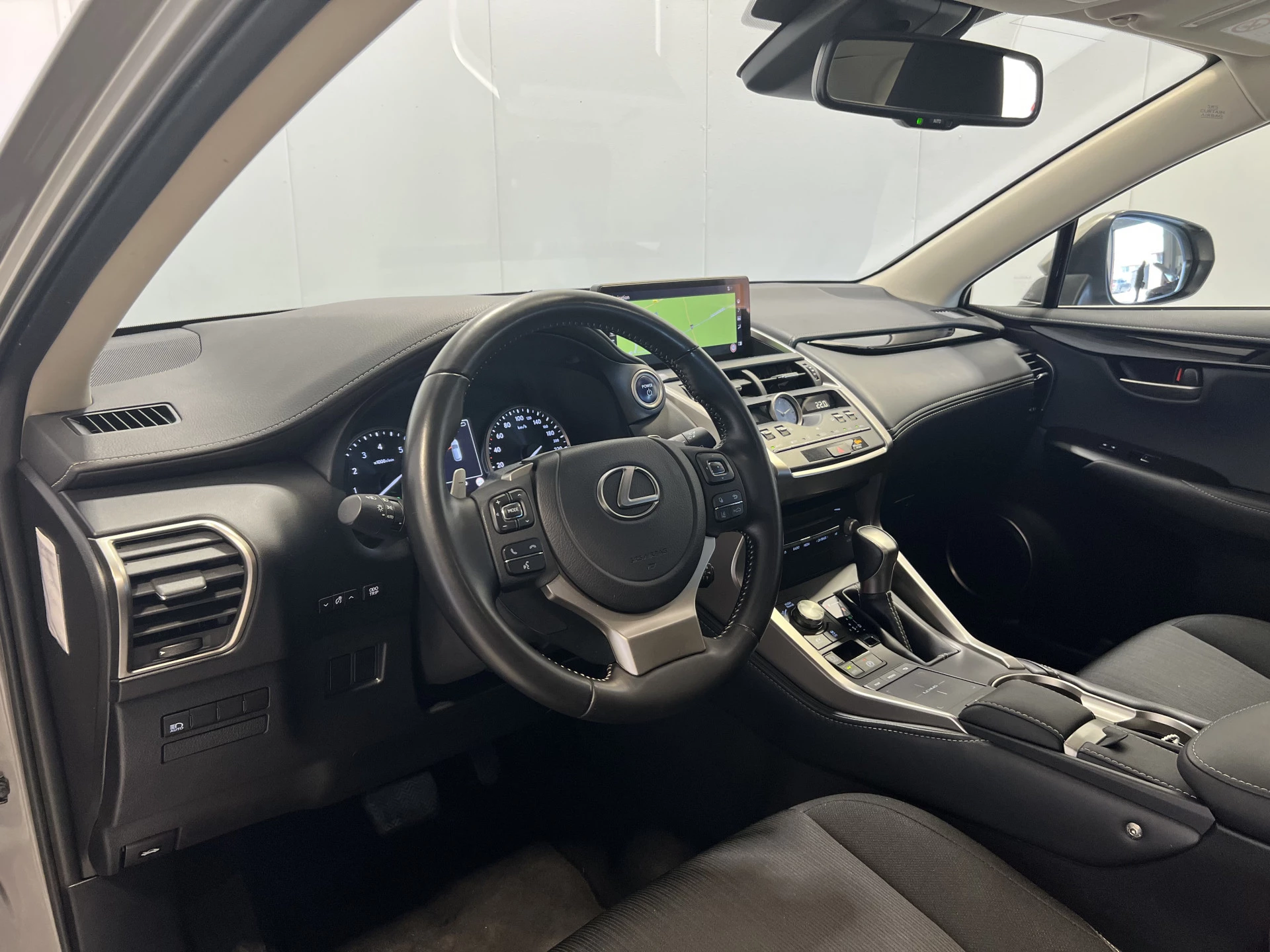 Hoofdafbeelding Lexus NX