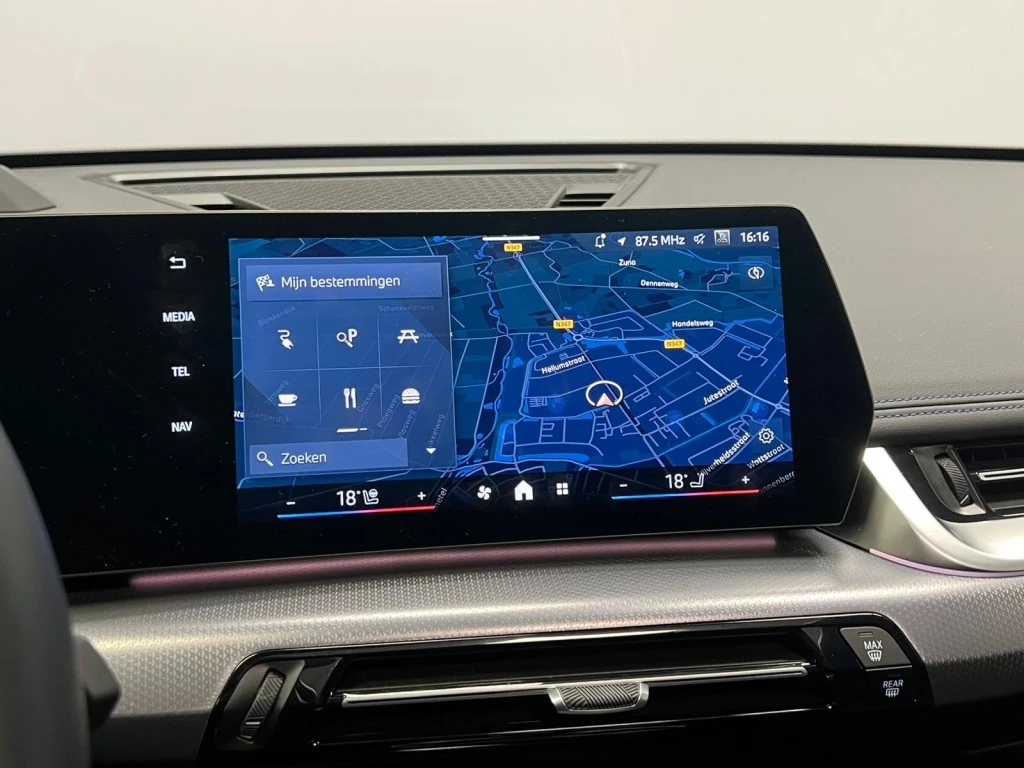 Hoofdafbeelding BMW iX1