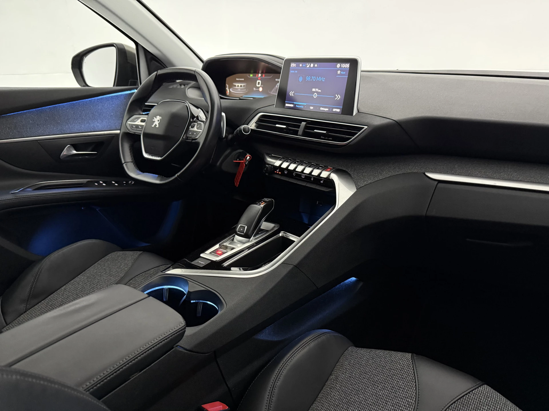 Hoofdafbeelding Peugeot 5008