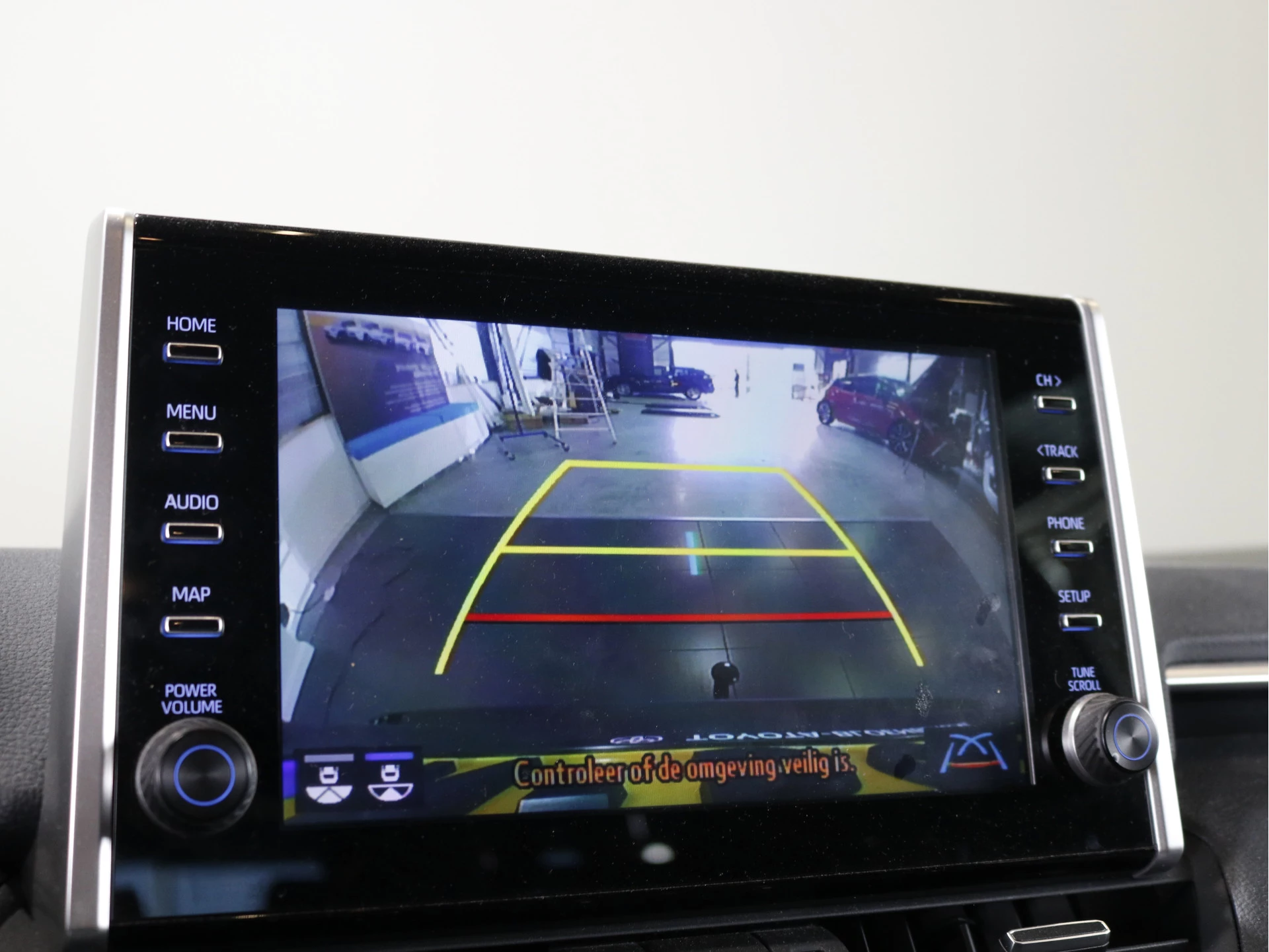 Hoofdafbeelding Suzuki Across