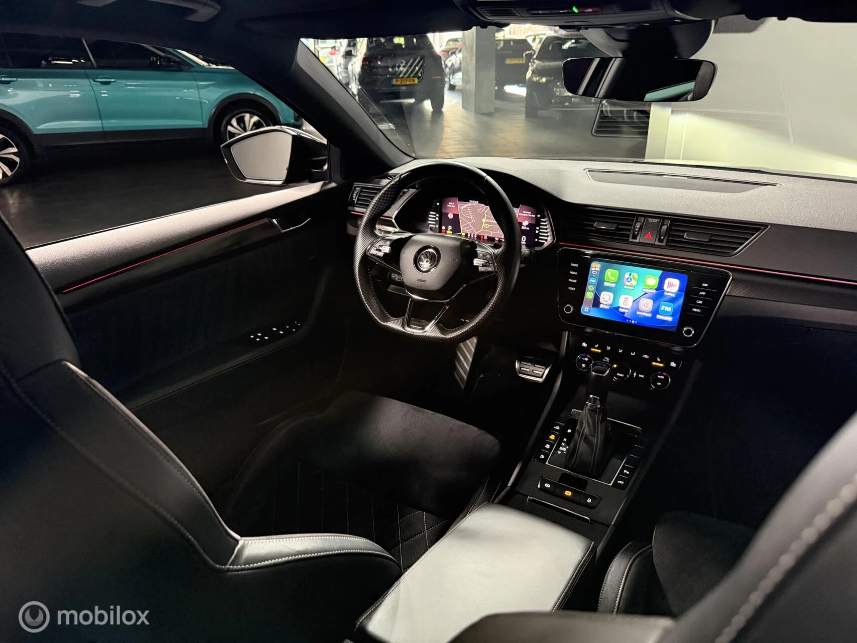 Hoofdafbeelding Škoda Superb