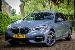 BMW 1 Serie 118i Executive Sport Line Individual Storm Bay Shadow