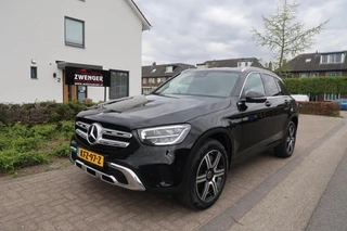 Mercedes GLC-klasse 300e 4MATIC BTW|TREKHAAK|360CAMERA|CARPLAY|NAVIGATIE|SFEERVERLICHTING|DEALER ONDERHOUDEN