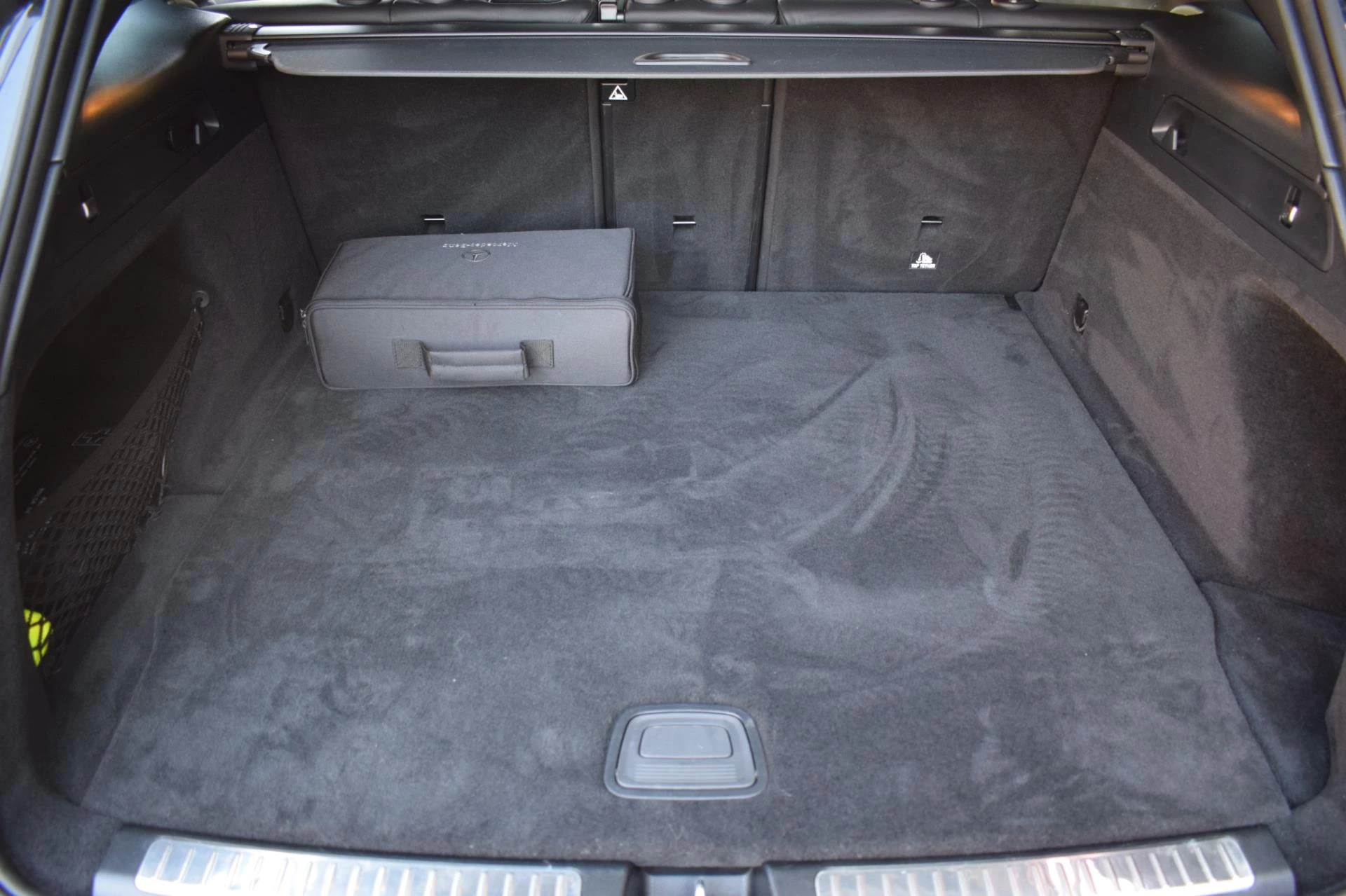 Hoofdafbeelding Mercedes-Benz EQC