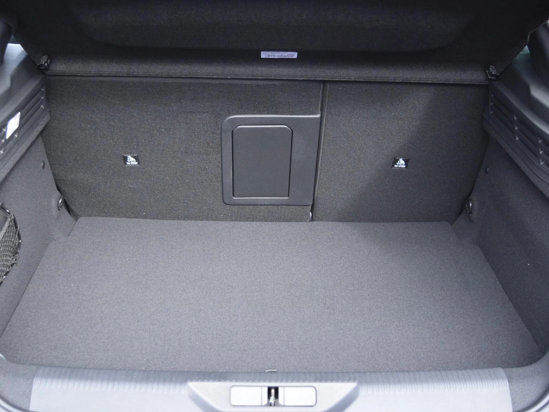 Hoofdafbeelding Peugeot e-308