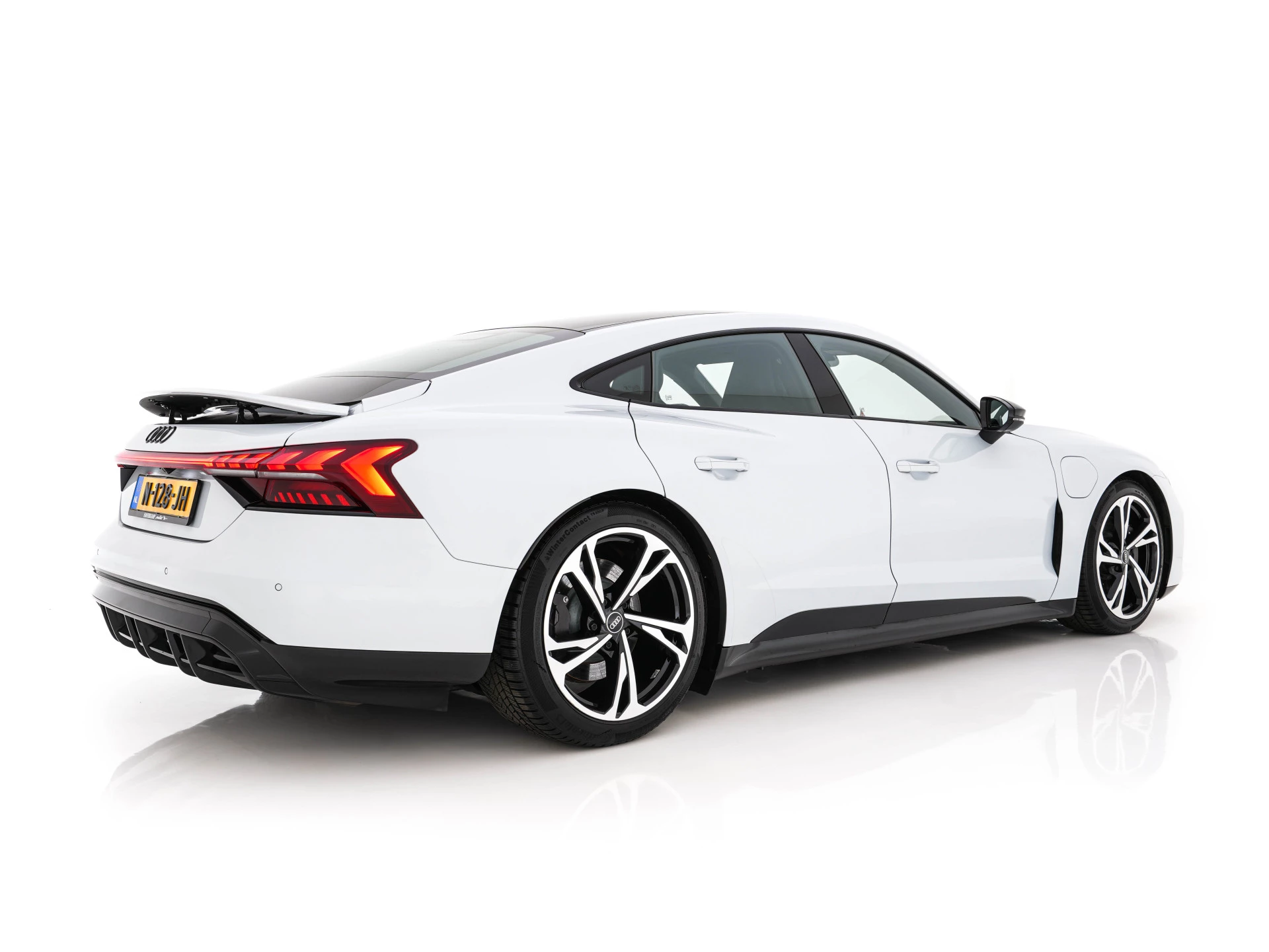Hoofdafbeelding Audi e-tron GT