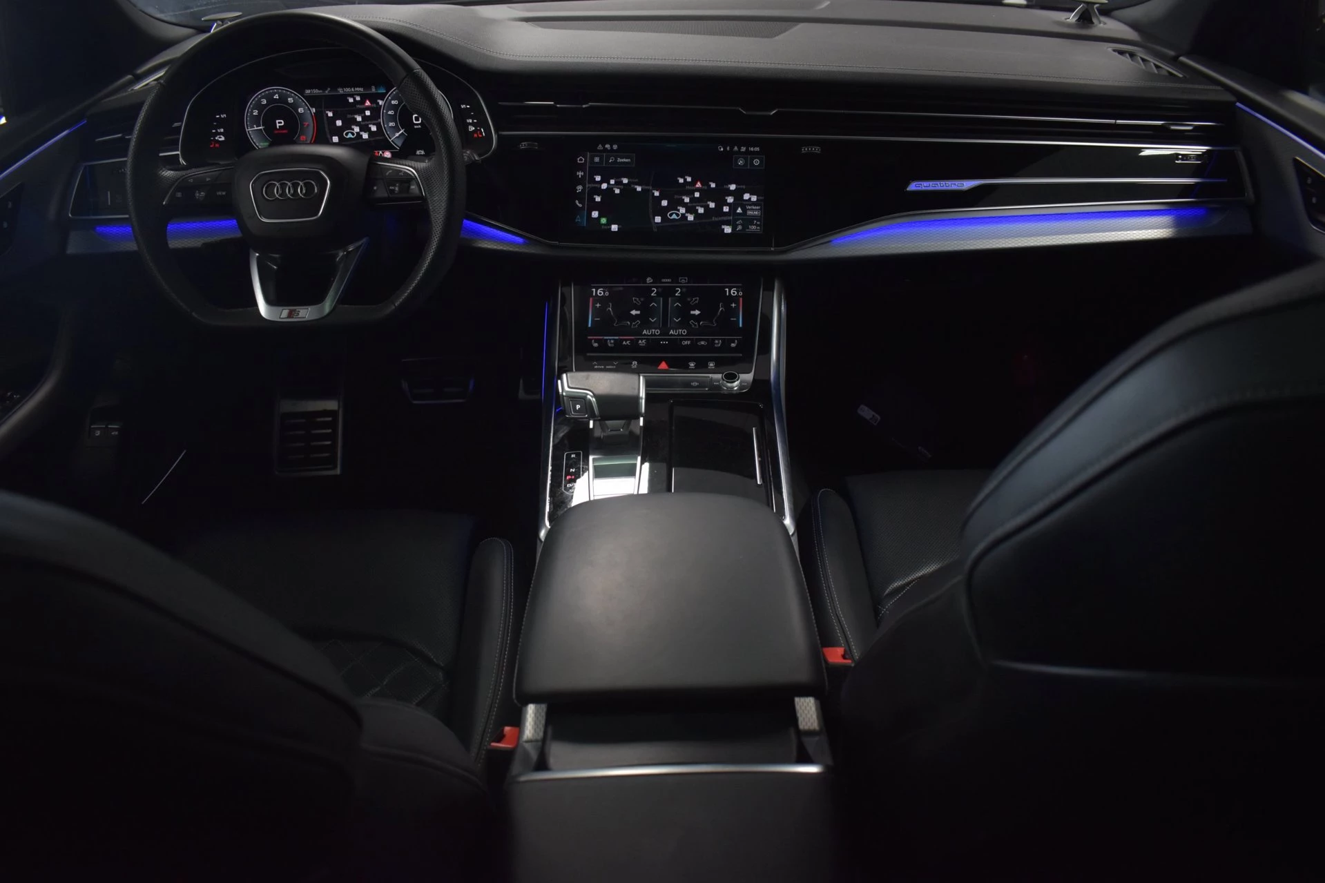 Hoofdafbeelding Audi Q8