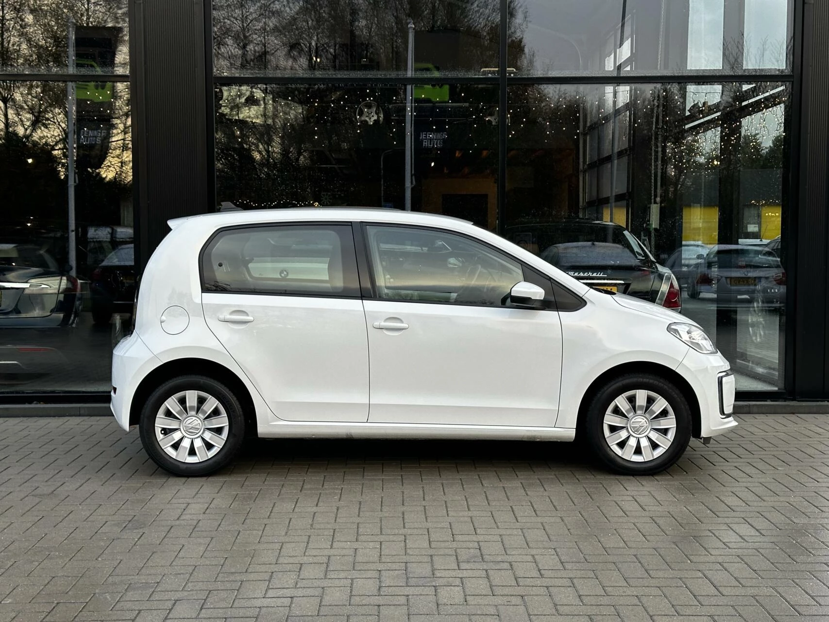 Hoofdafbeelding Volkswagen e-up!