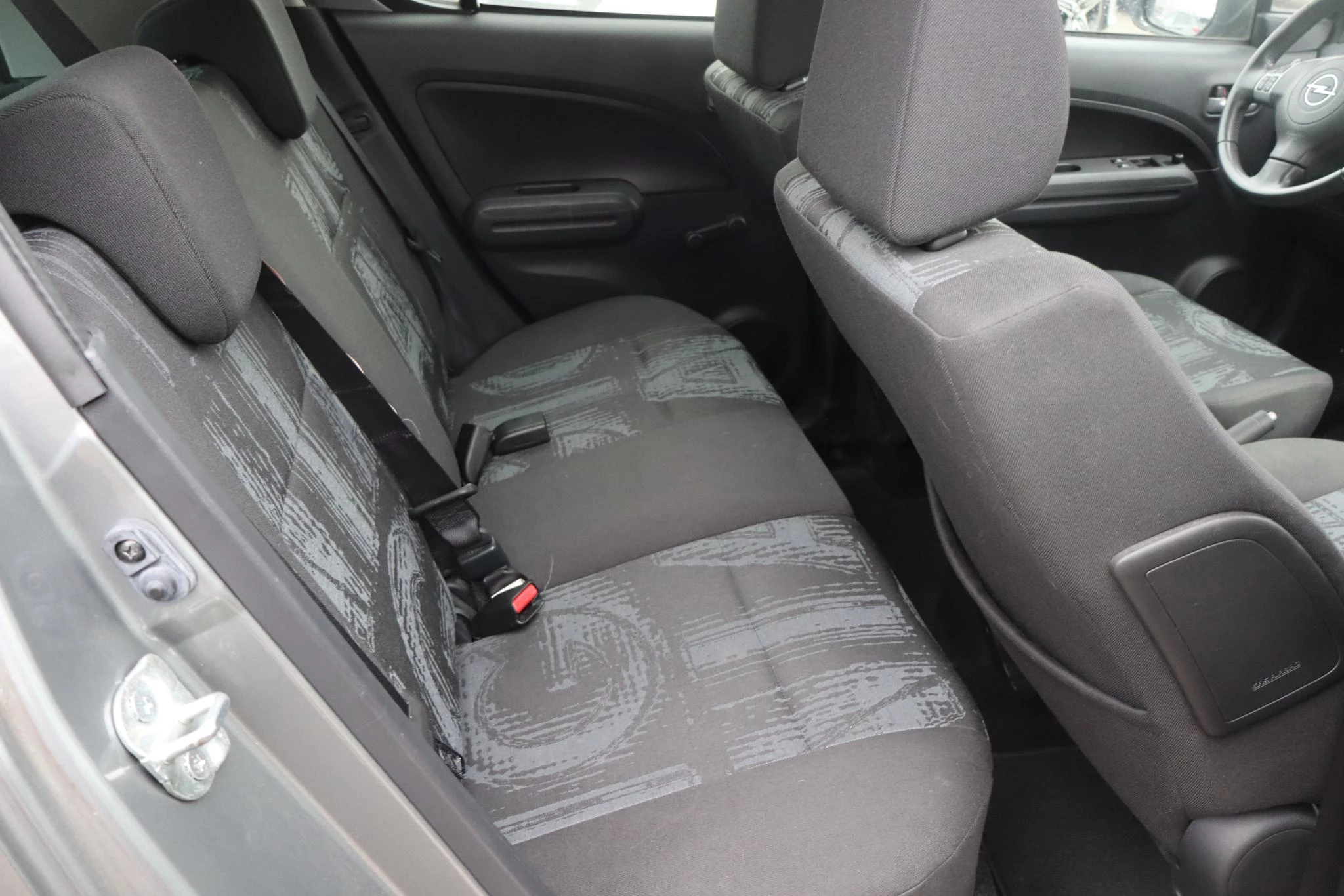 Hoofdafbeelding Opel Agila