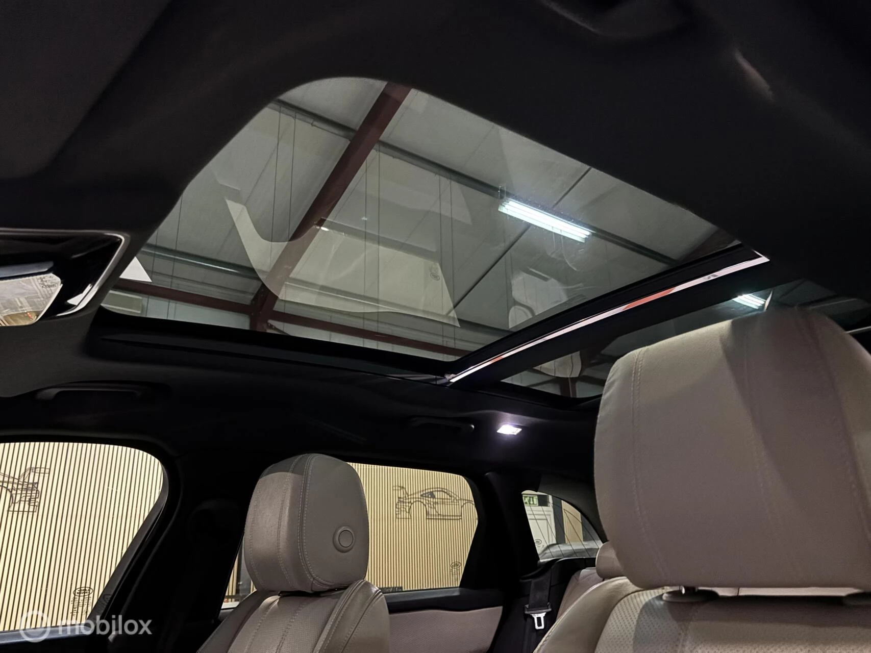 Hoofdafbeelding Land Rover Range Rover Velar