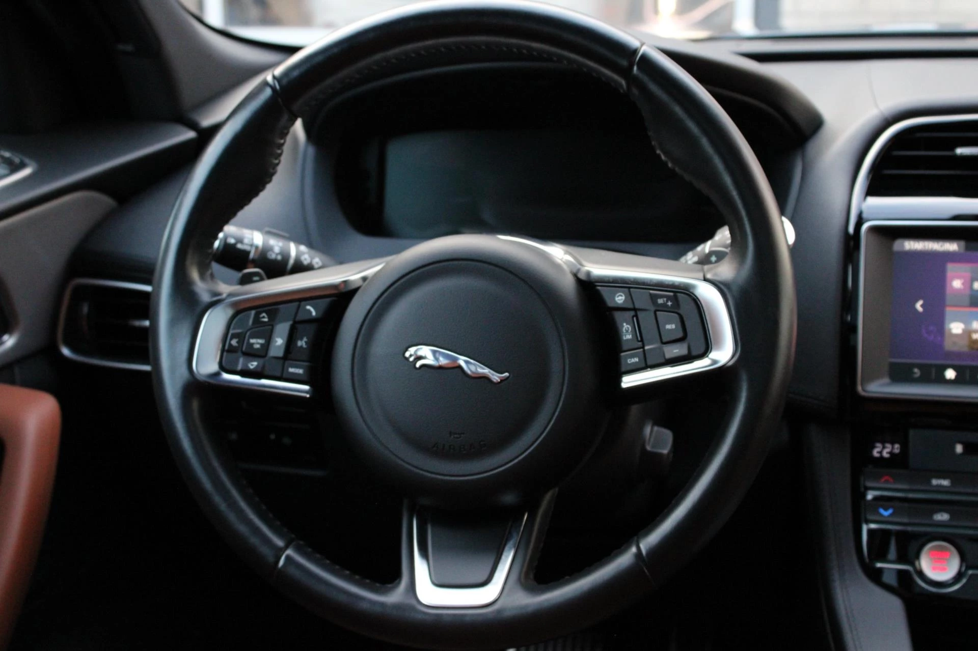 Hoofdafbeelding Jaguar F-PACE