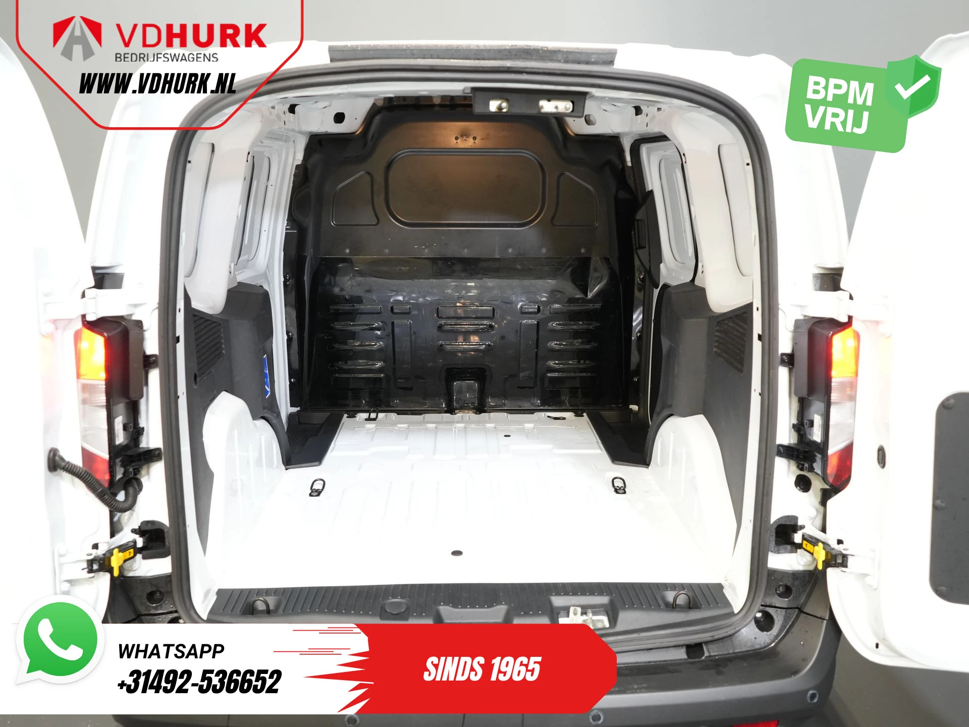 Hoofdafbeelding Ford Transit Courier
