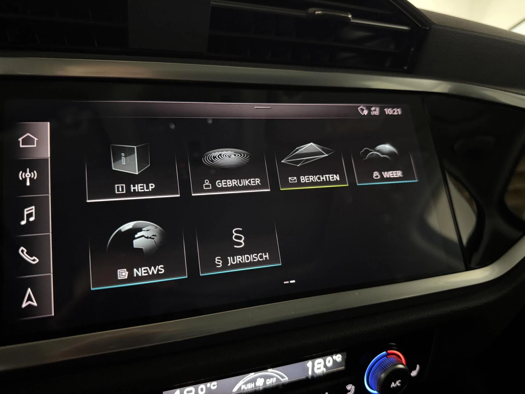 Hoofdafbeelding Audi Q3