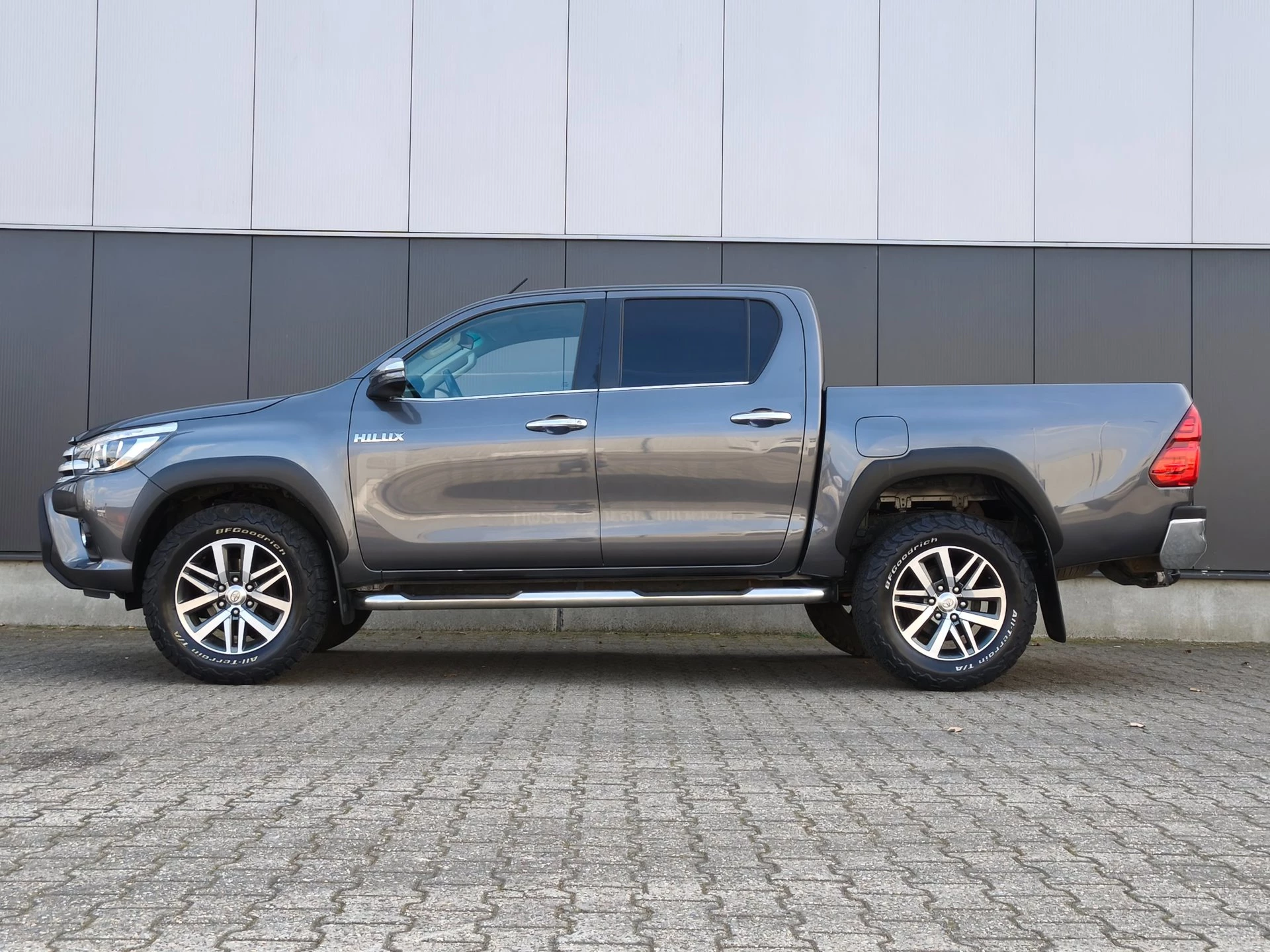 Hoofdafbeelding Toyota Hilux