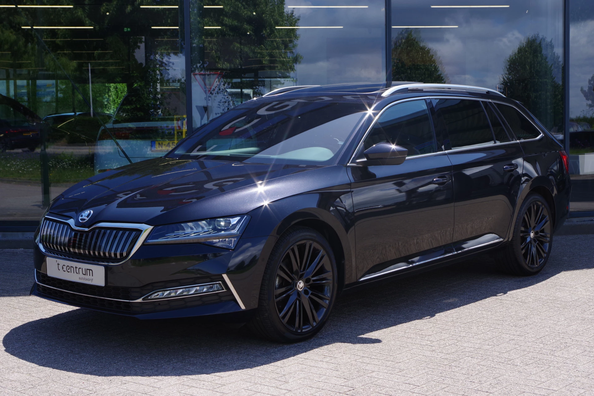 Hoofdafbeelding Škoda Superb