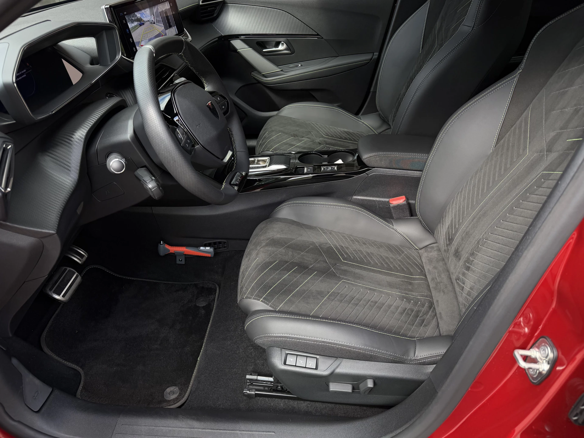 Hoofdafbeelding Peugeot e-208