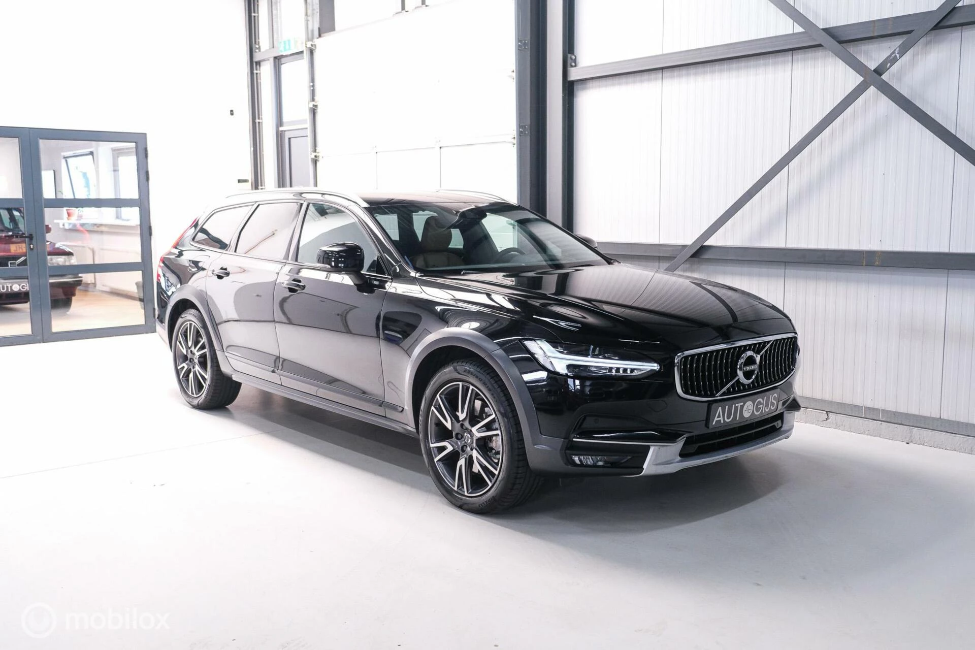 Hoofdafbeelding Volvo V90