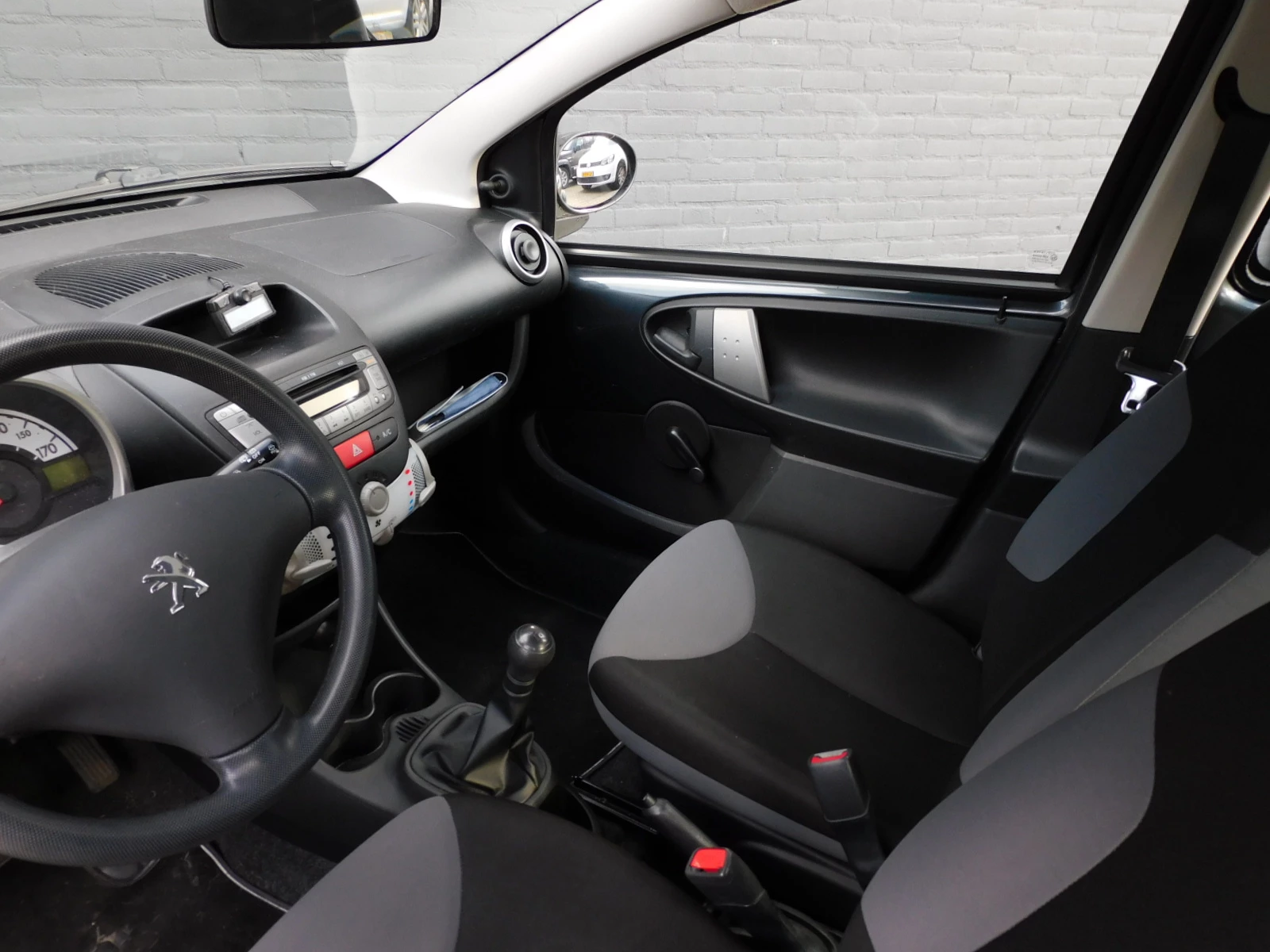 Hoofdafbeelding Peugeot 107