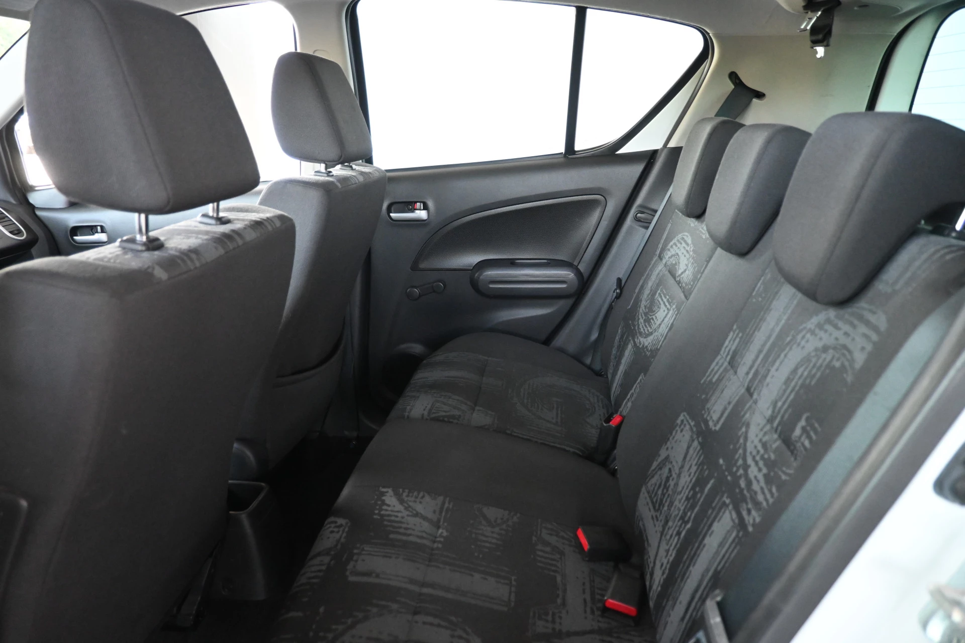 Hoofdafbeelding Opel Agila